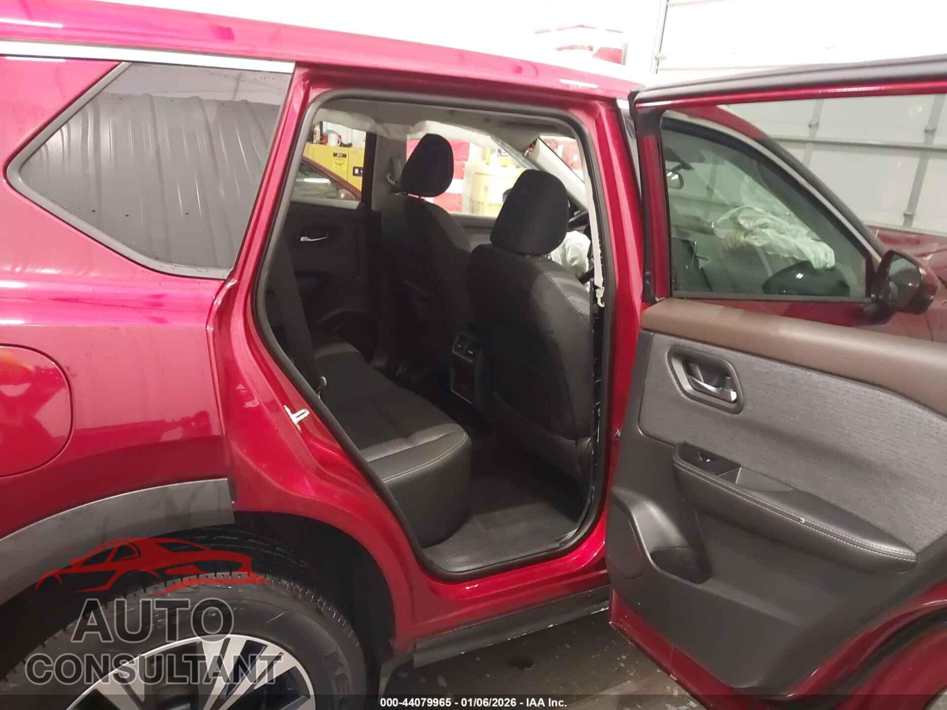 NISSAN ROGUE 2021 - 5N1AT3BB4MC746592