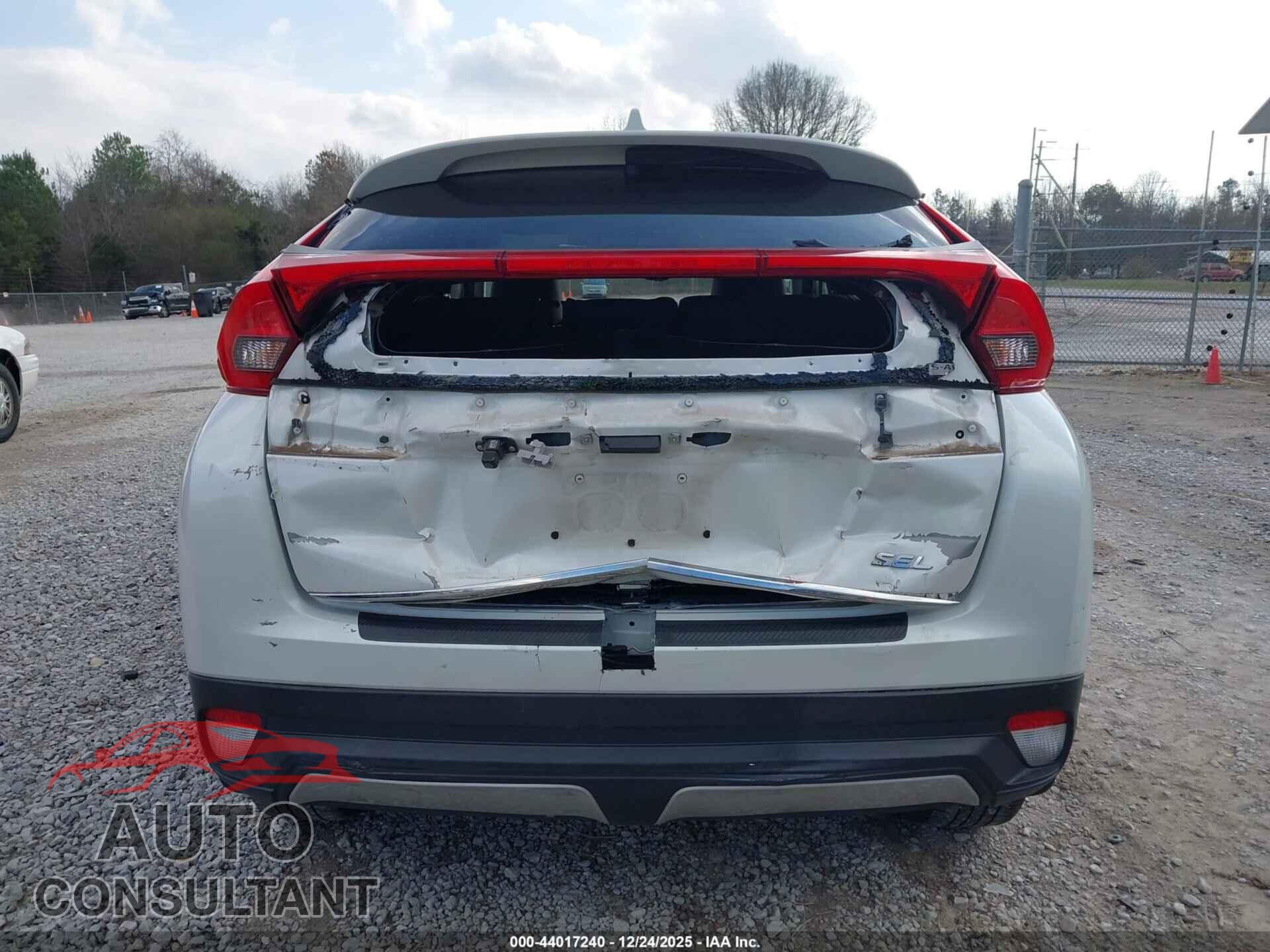 MITSUBISHI ECLIPSE CROSS 2018 - JA4AT5AA7JZ043774
