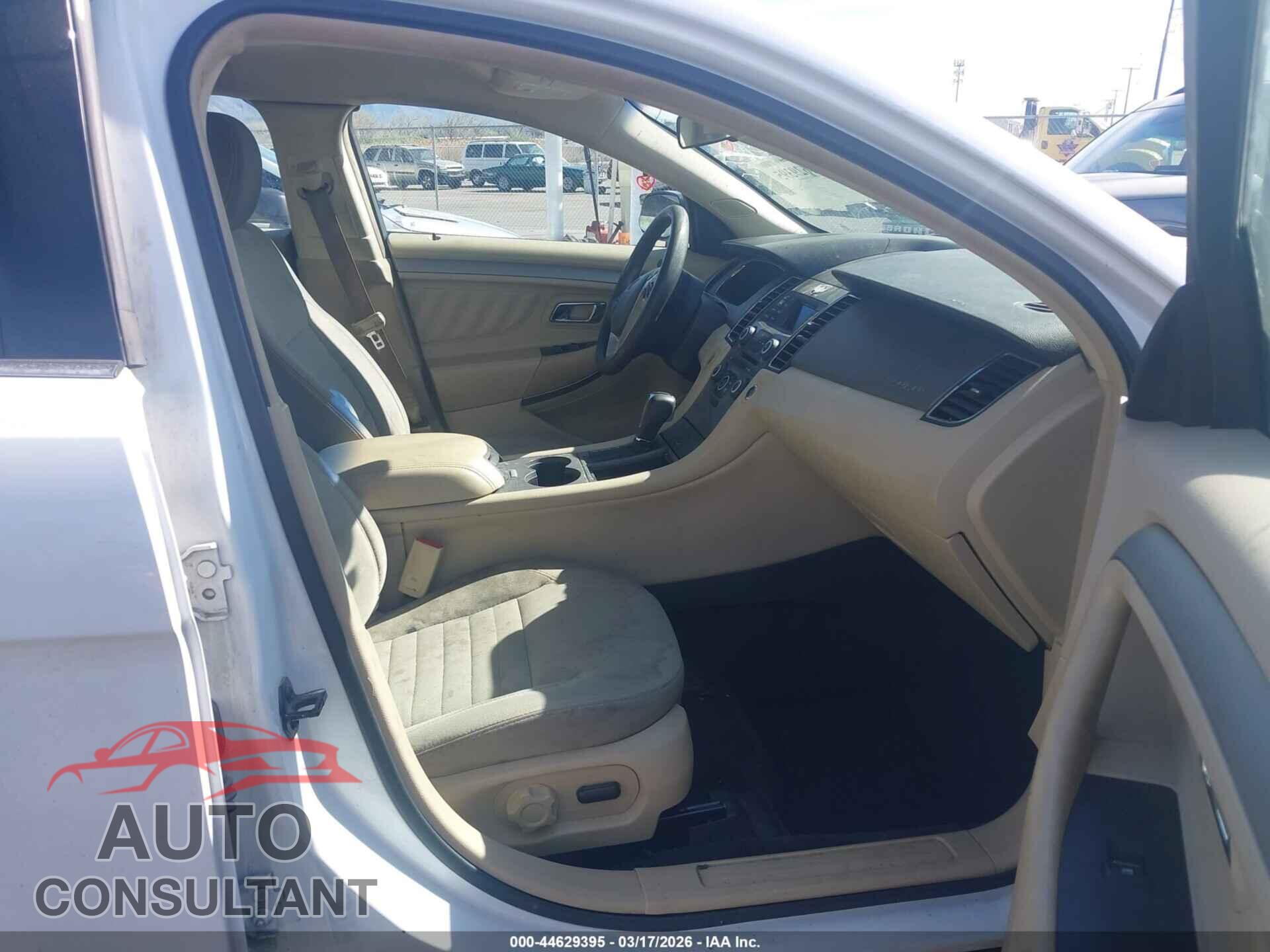 FORD TAURUS 2015 - 1FAHP2D86FG183033
