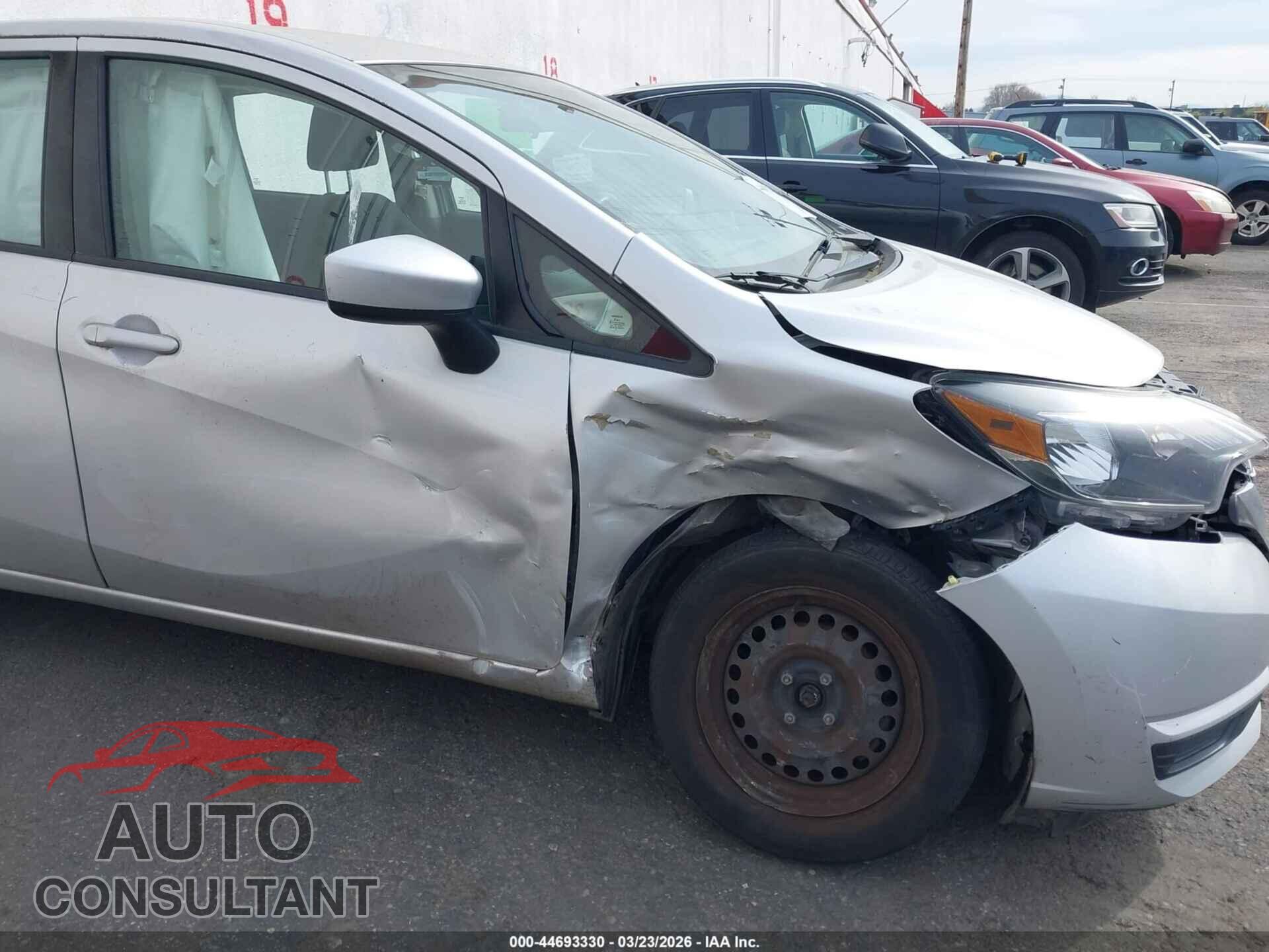 NISSAN VERSA NOTE 2017 - 3N1CE2CP3HL370914