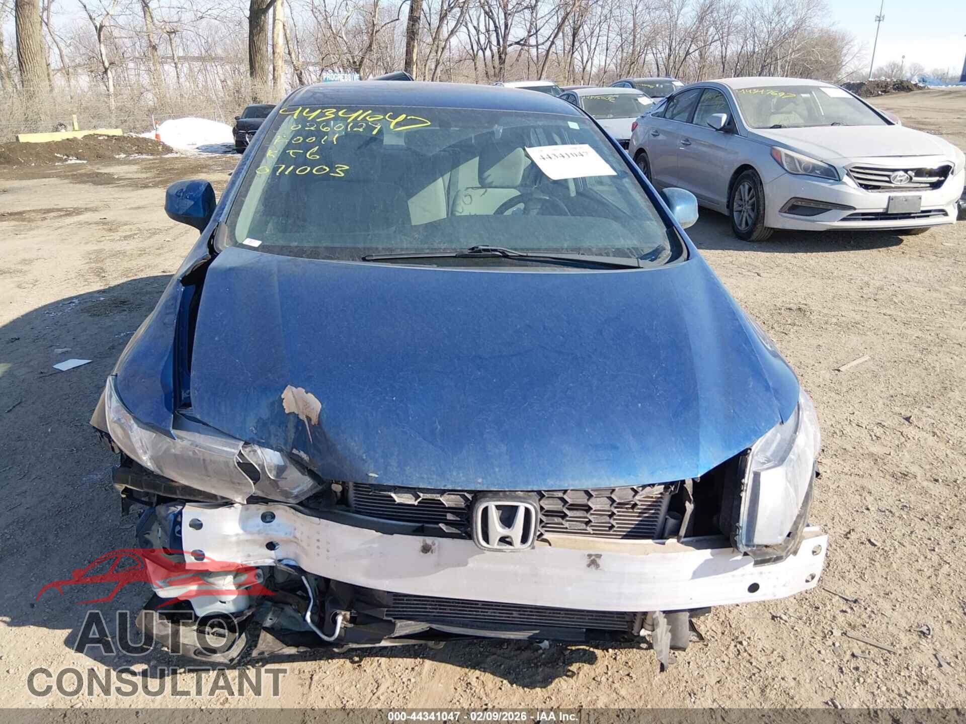 HONDA CIVIC 2013 - 19XFB2F57DE071003