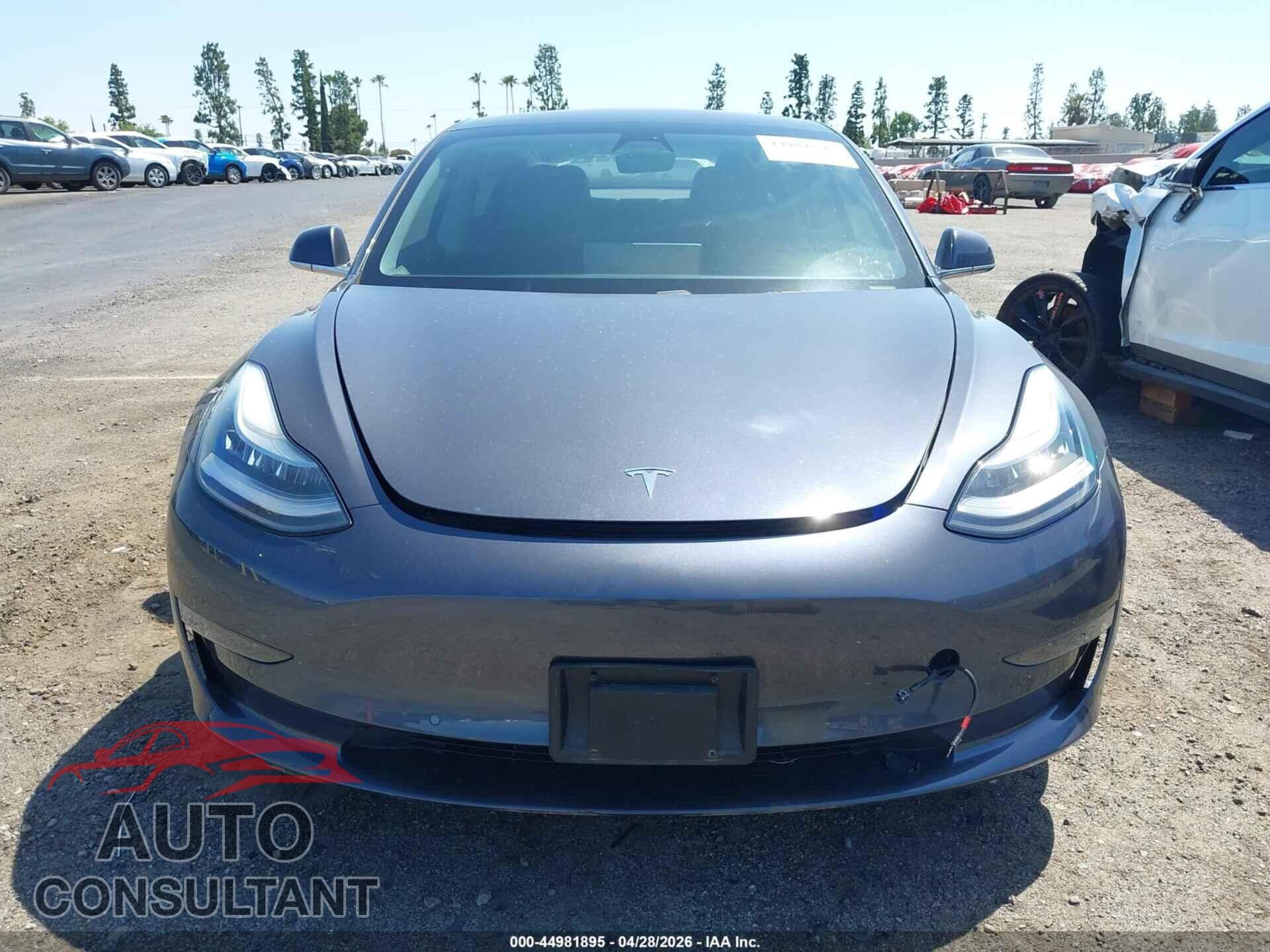 TESLA MODEL 3 2018 - 5YJ3E1EA2JF158154