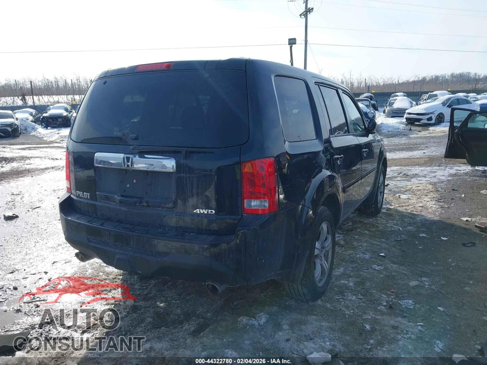 HONDA PILOT 2014 - 5FNYF4H40EB025151