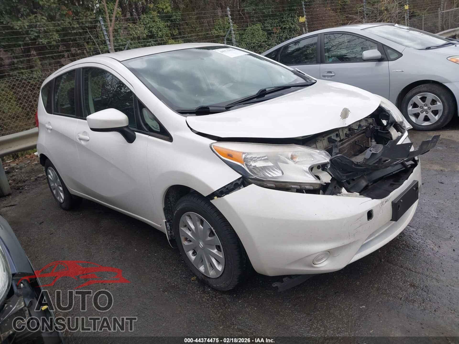 NISSAN VERSA NOTE 2015 - 3N1CE2CP5FL373343