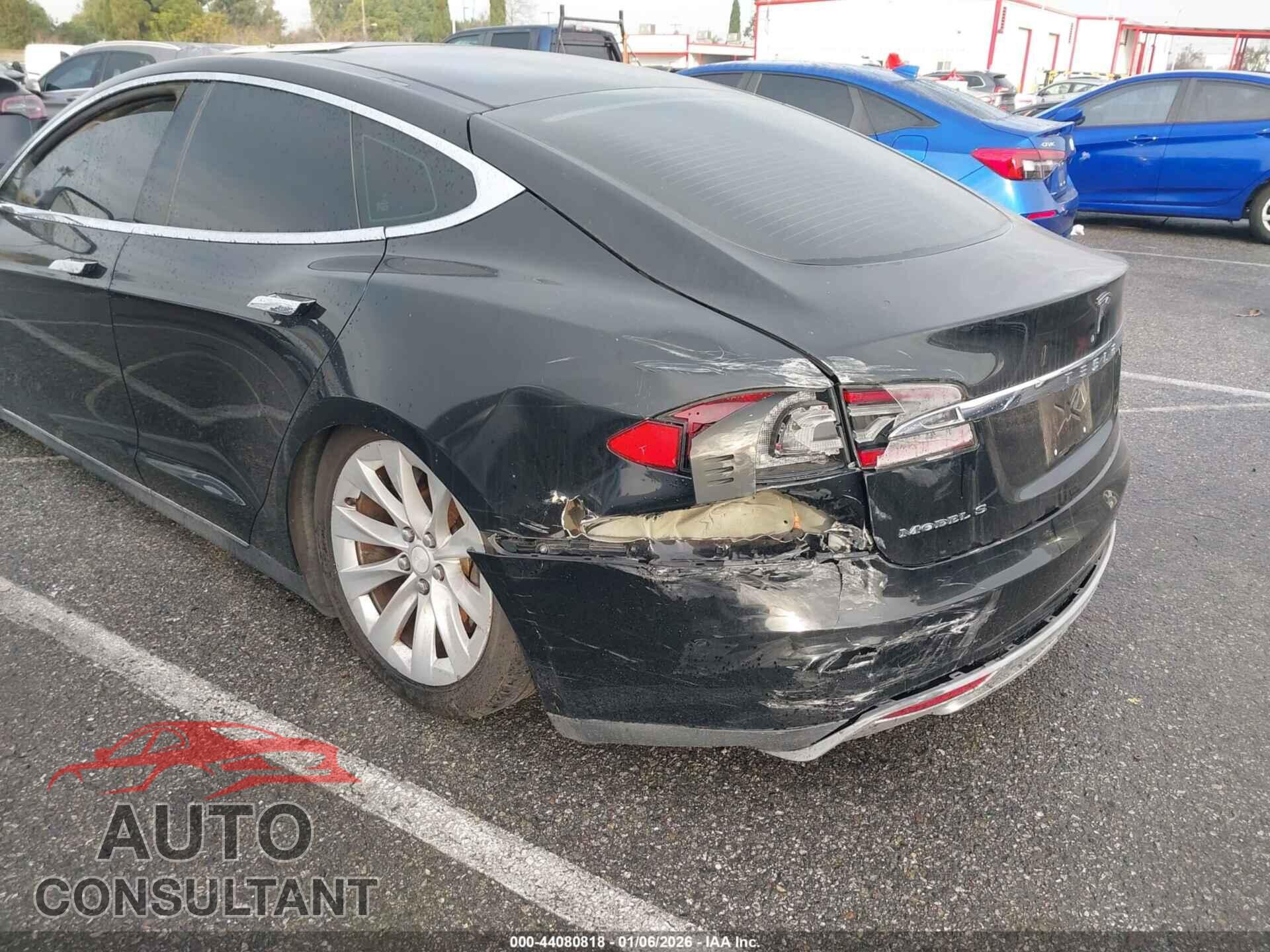 TESLA MODEL S 2013 - 5YJSA1DN7DFP05788