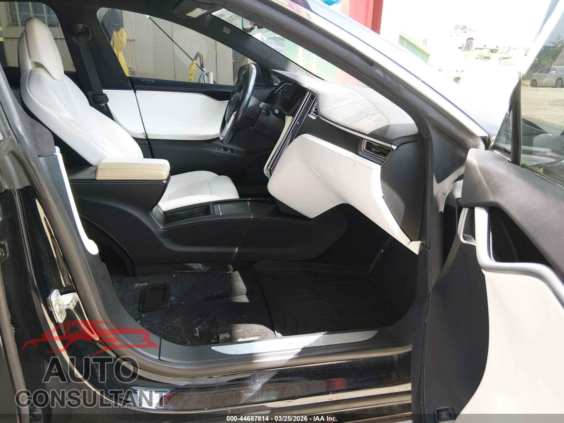 TESLA MODEL S 2017 - 5YJSA1E29HF200894