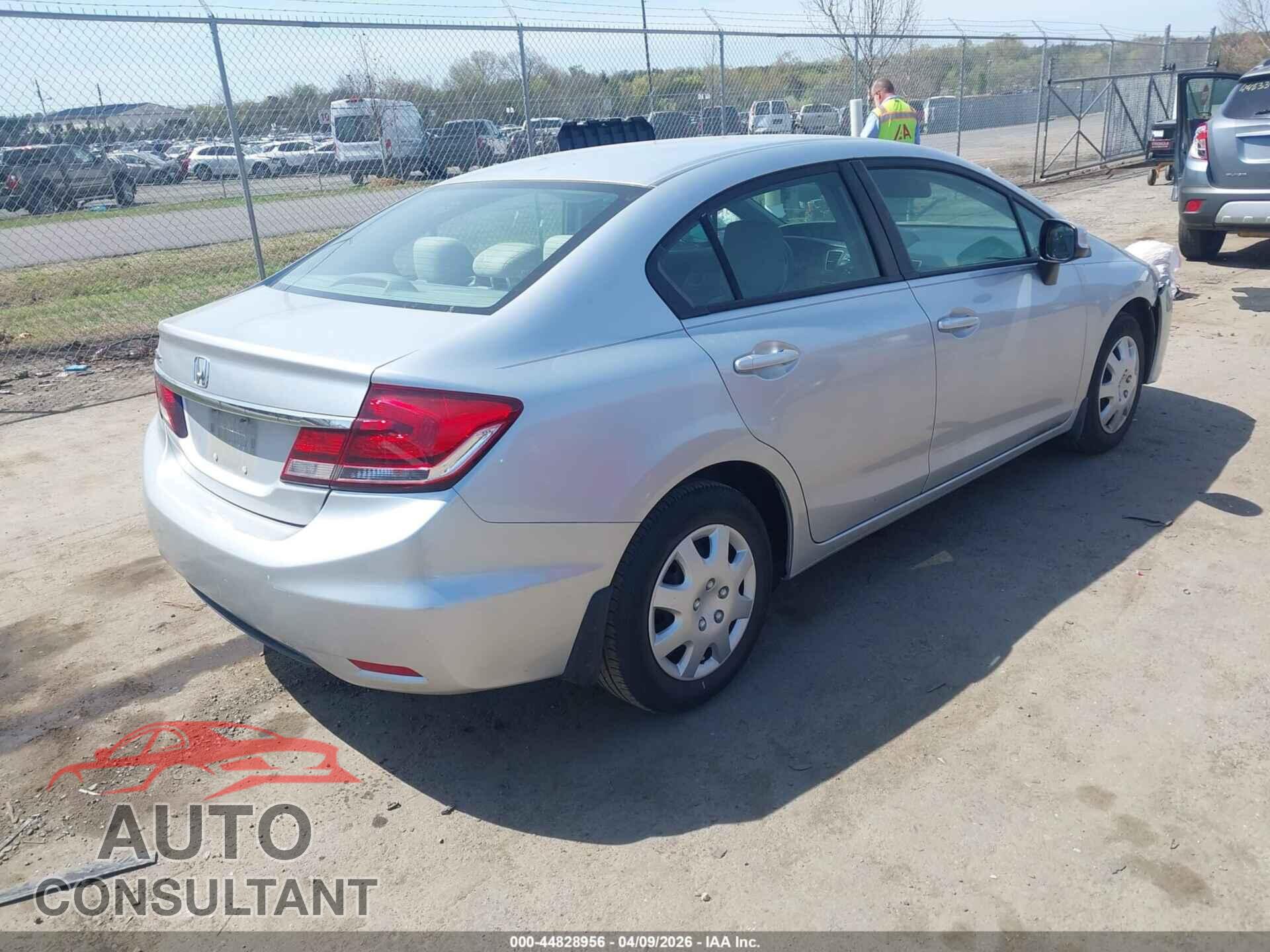 HONDA CIVIC 2013 - 2HGFB2F59DH555941