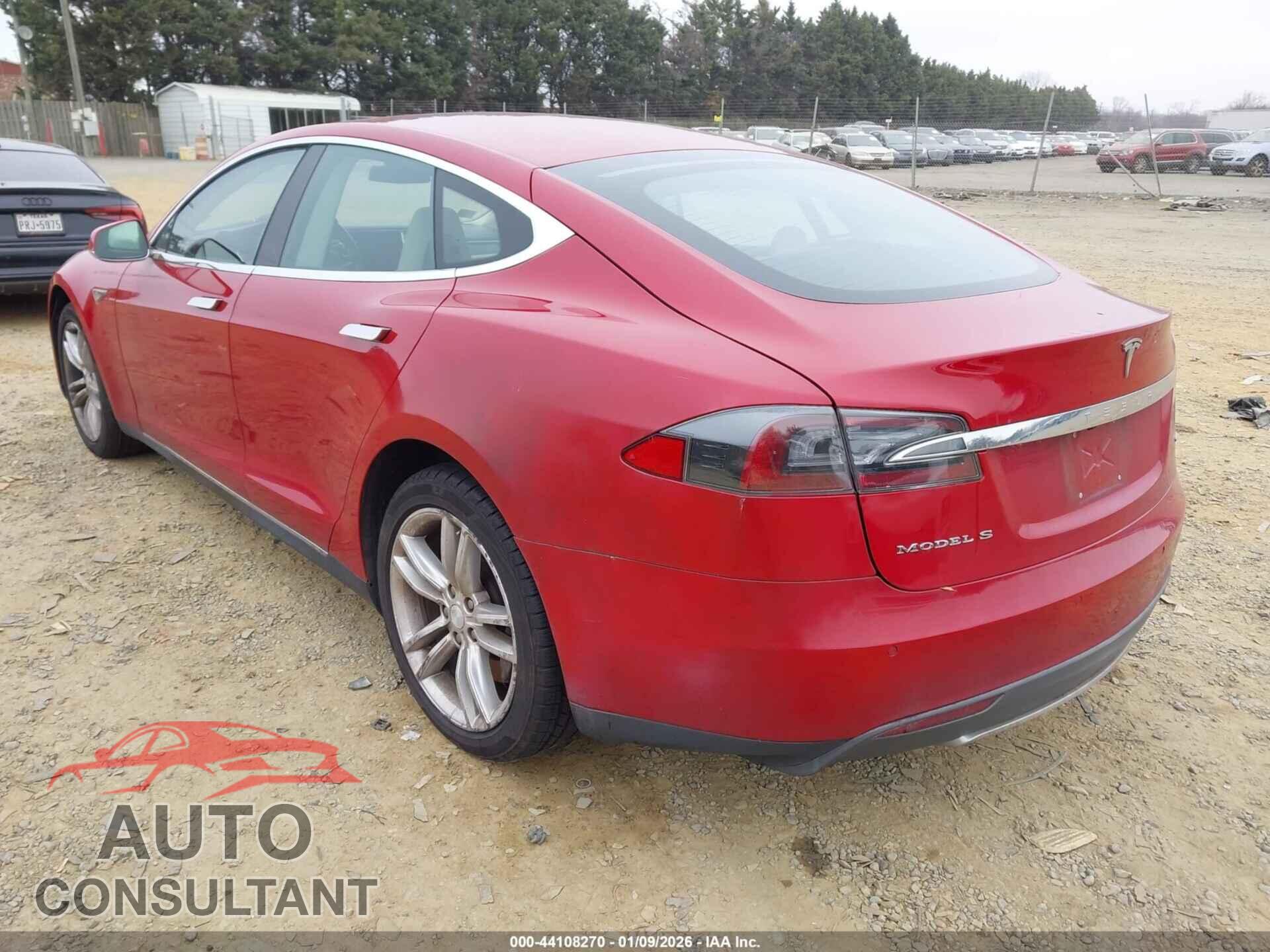 TESLA MODEL S 2013 - 5YJSA1DG4DFP20394