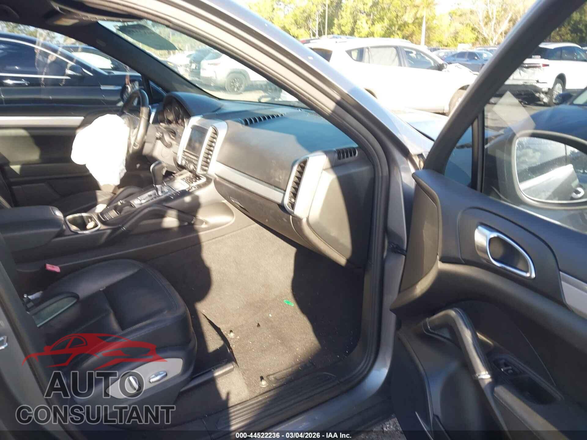 PORSCHE CAYENNE 2011 - WP1AA2A26BLA03305