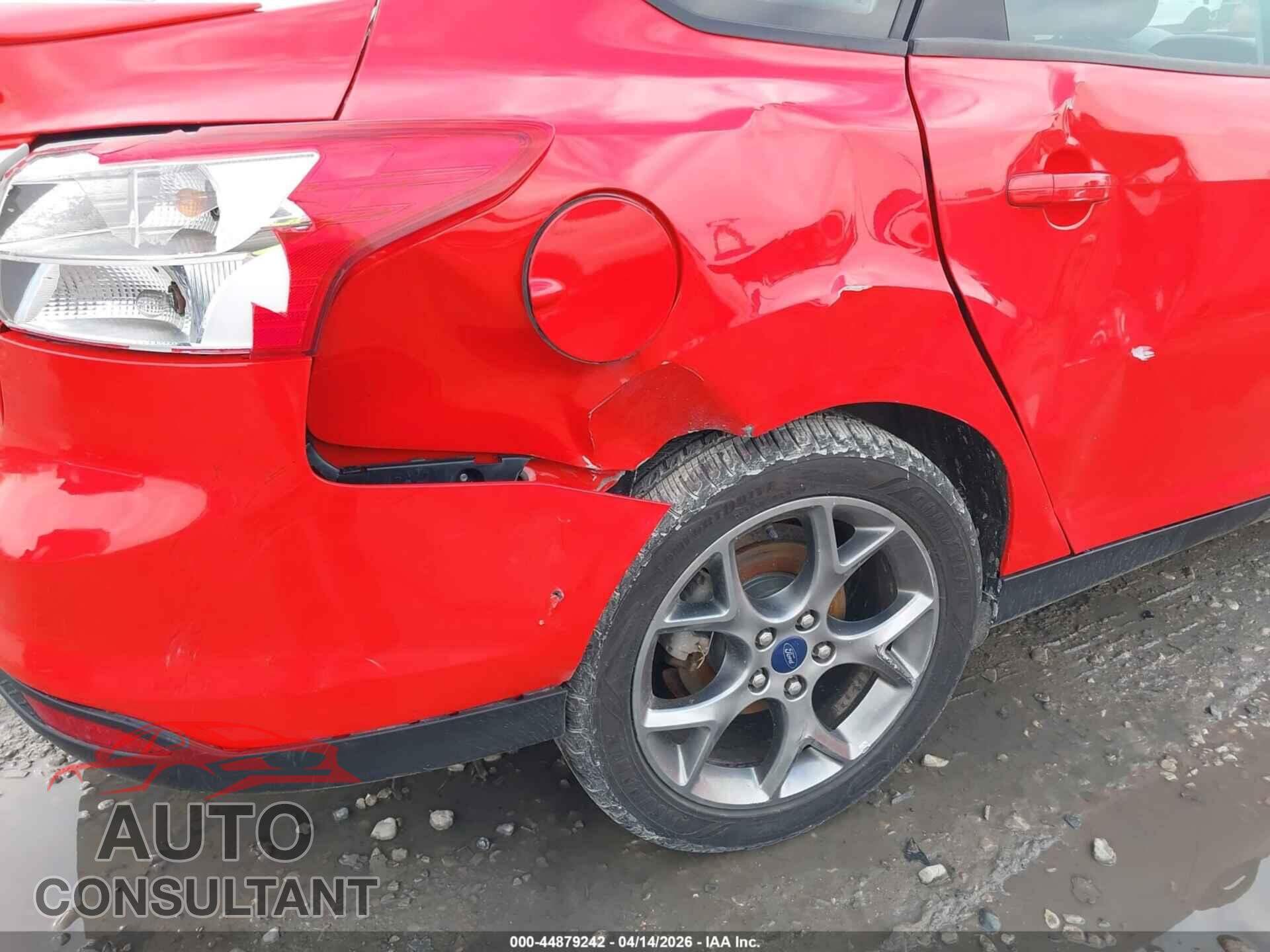 FORD FOCUS 2014 - 1FADP3F21EL314355