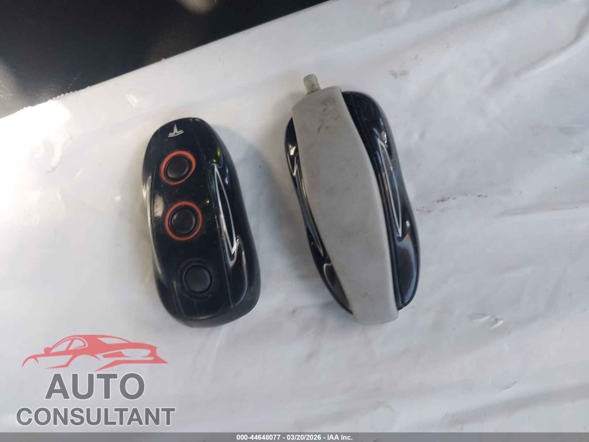 TESLA MODEL S 2014 - 5YJSA1S14EFP41472