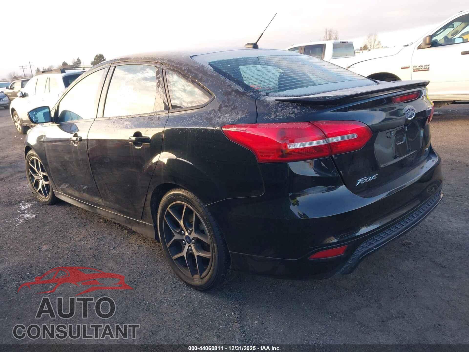 FORD FOCUS 2016 - 1FADP3F22GL363471