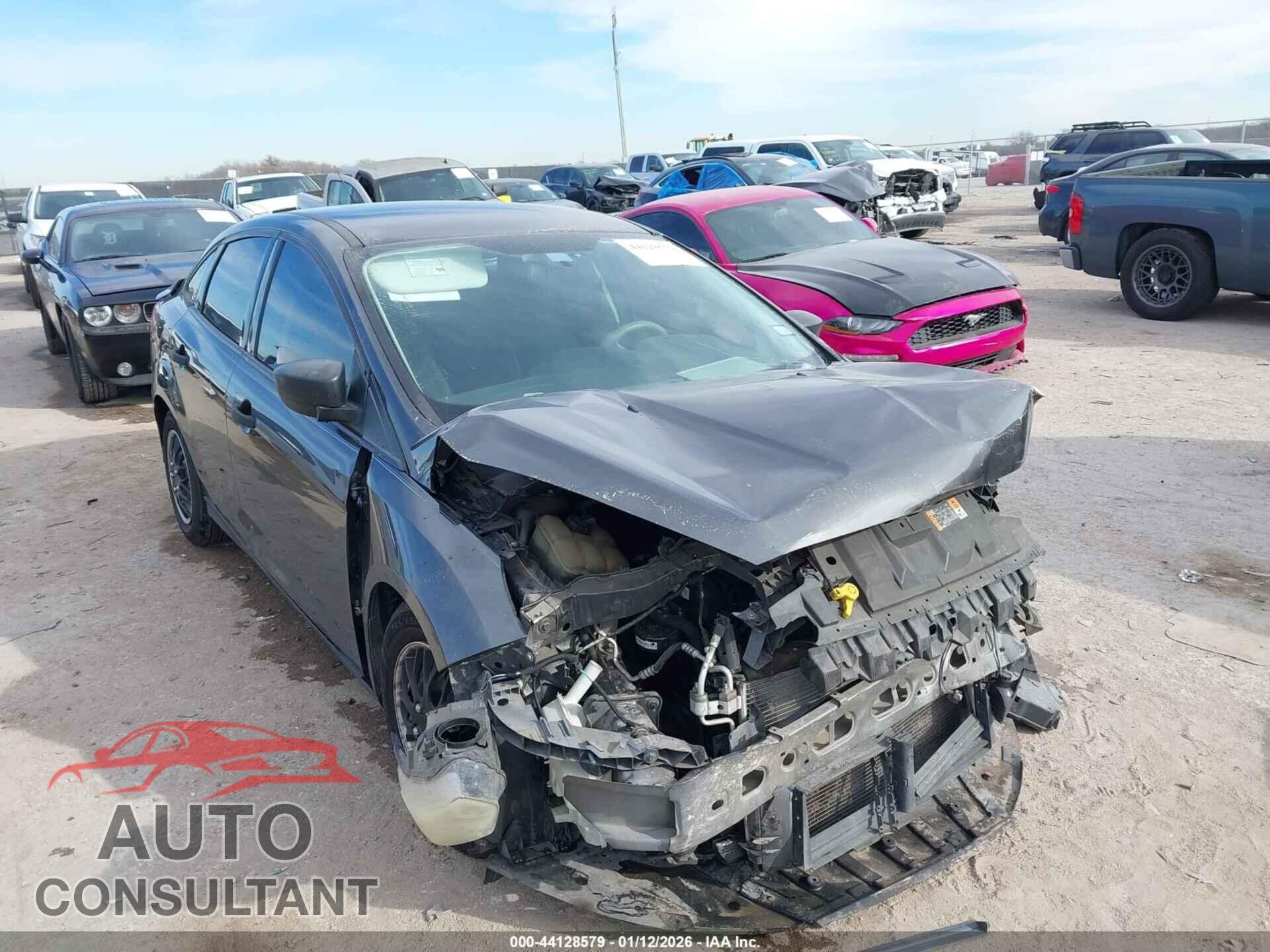 FORD FOCUS 2016 - 1FADP3E23GL315012