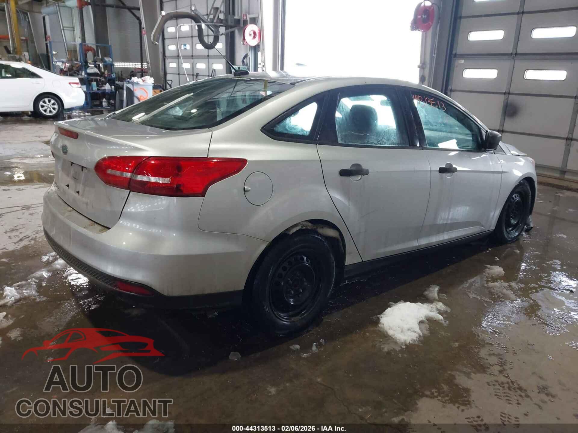 FORD FOCUS 2017 - 1FADP3E23HL266850