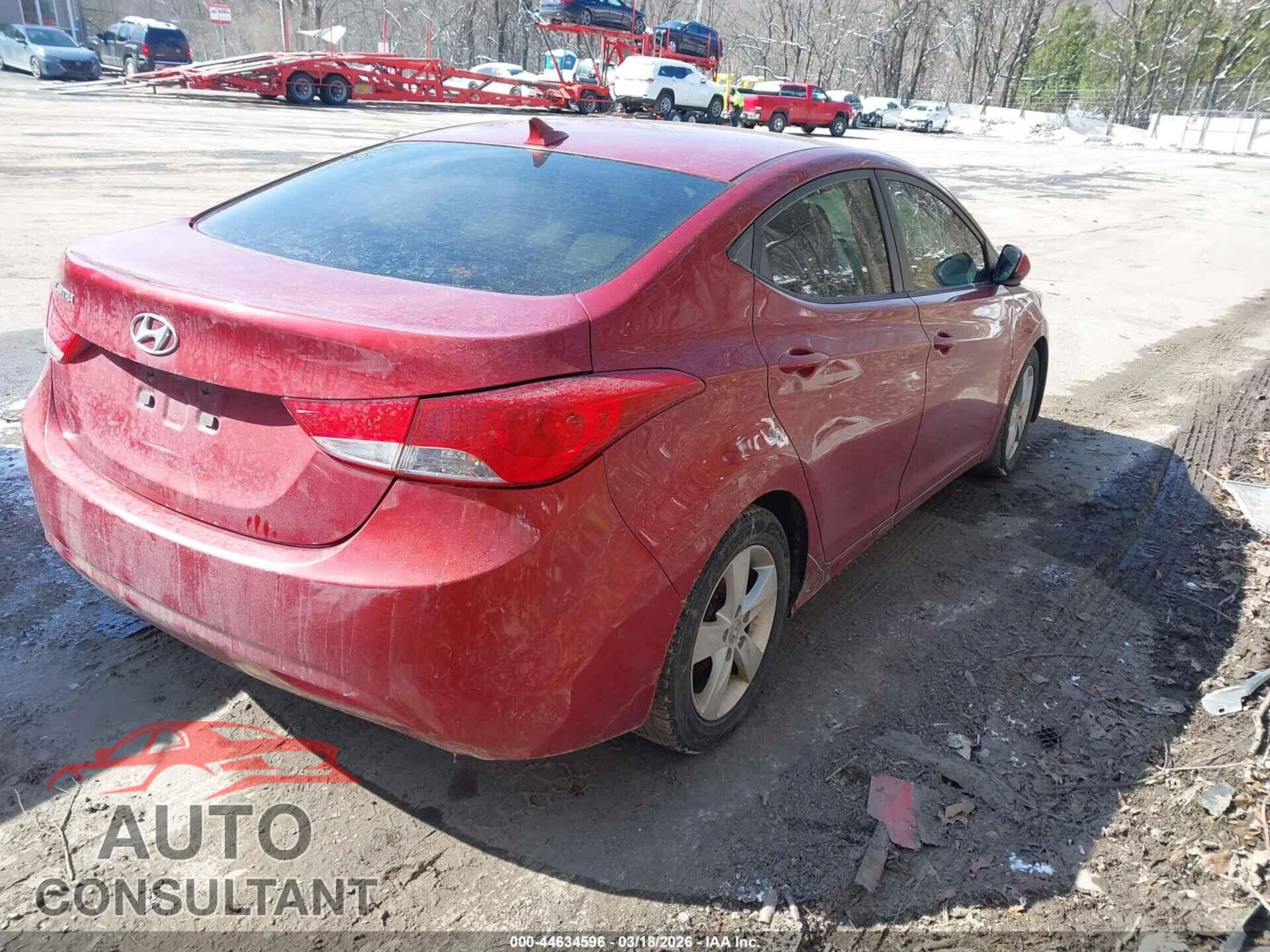 HYUNDAI ELANTRA 2012 - KMHDH4AE4CU336030