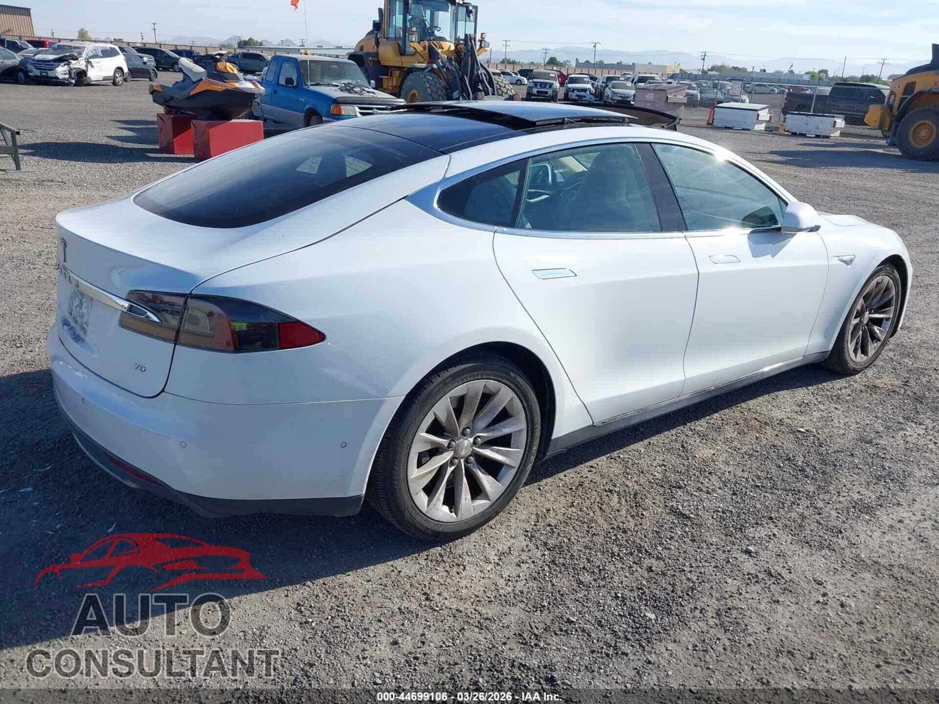 TESLA MODEL S 2016 - 5YJSA1E15GF131739