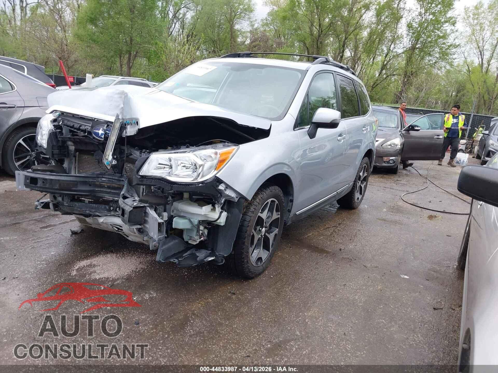 SUBARU FORESTER 2015 - JF2SJGWC1FH476737