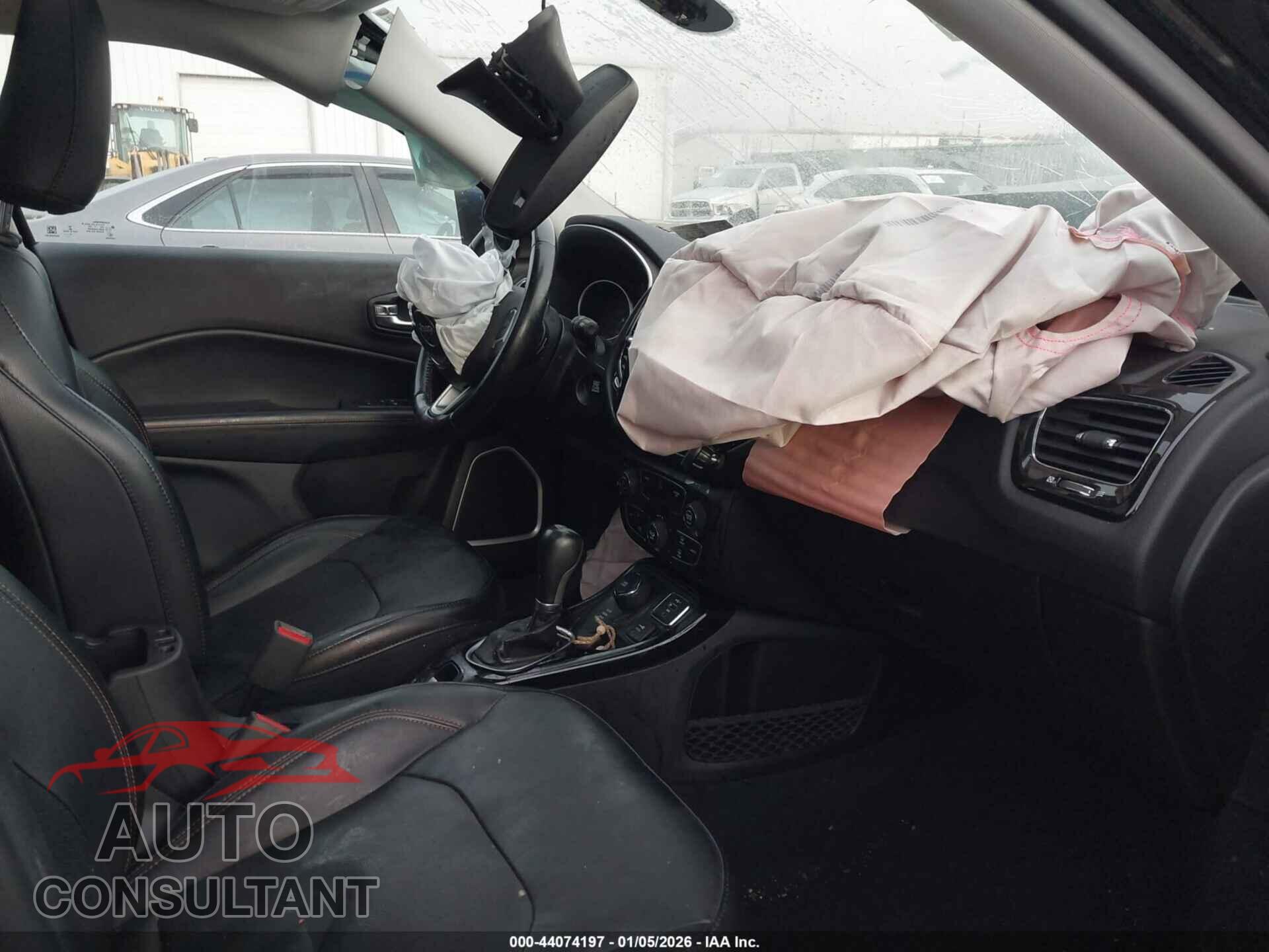 JEEP COMPASS 2020 - 3C4NJDCB4LT159988