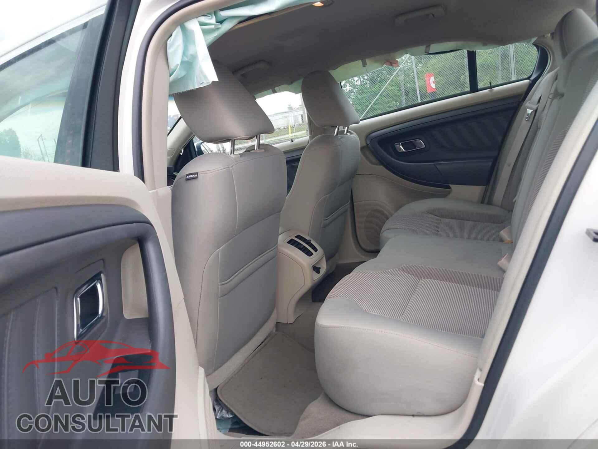 FORD TAURUS 2010 - 1FAHP2EW3AG108991