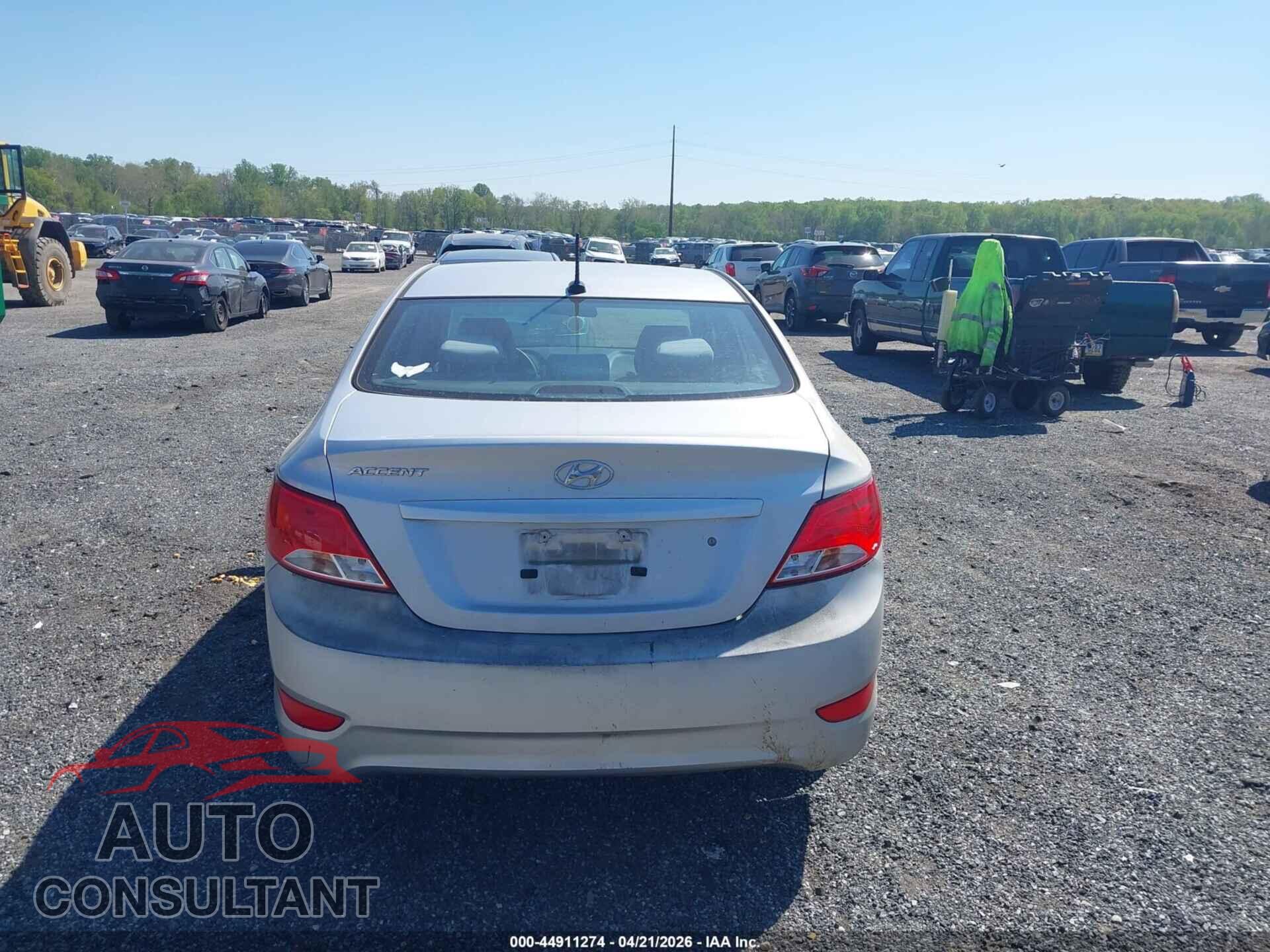 HYUNDAI ACCENT 2017 - KMHCT4AE7HU241978