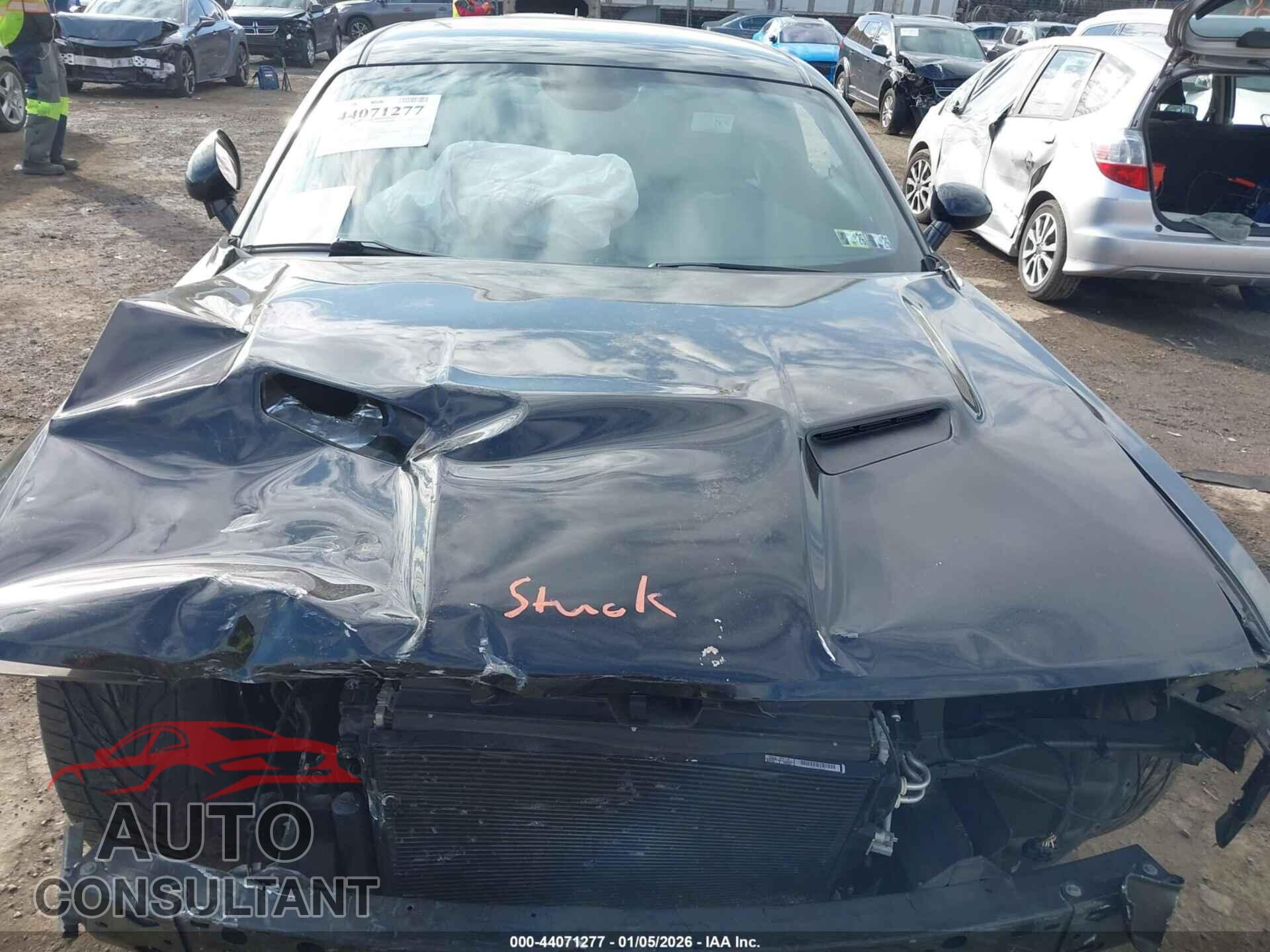 DODGE CHALLENGER 2016 - 2C3CDZFJ0GH153901
