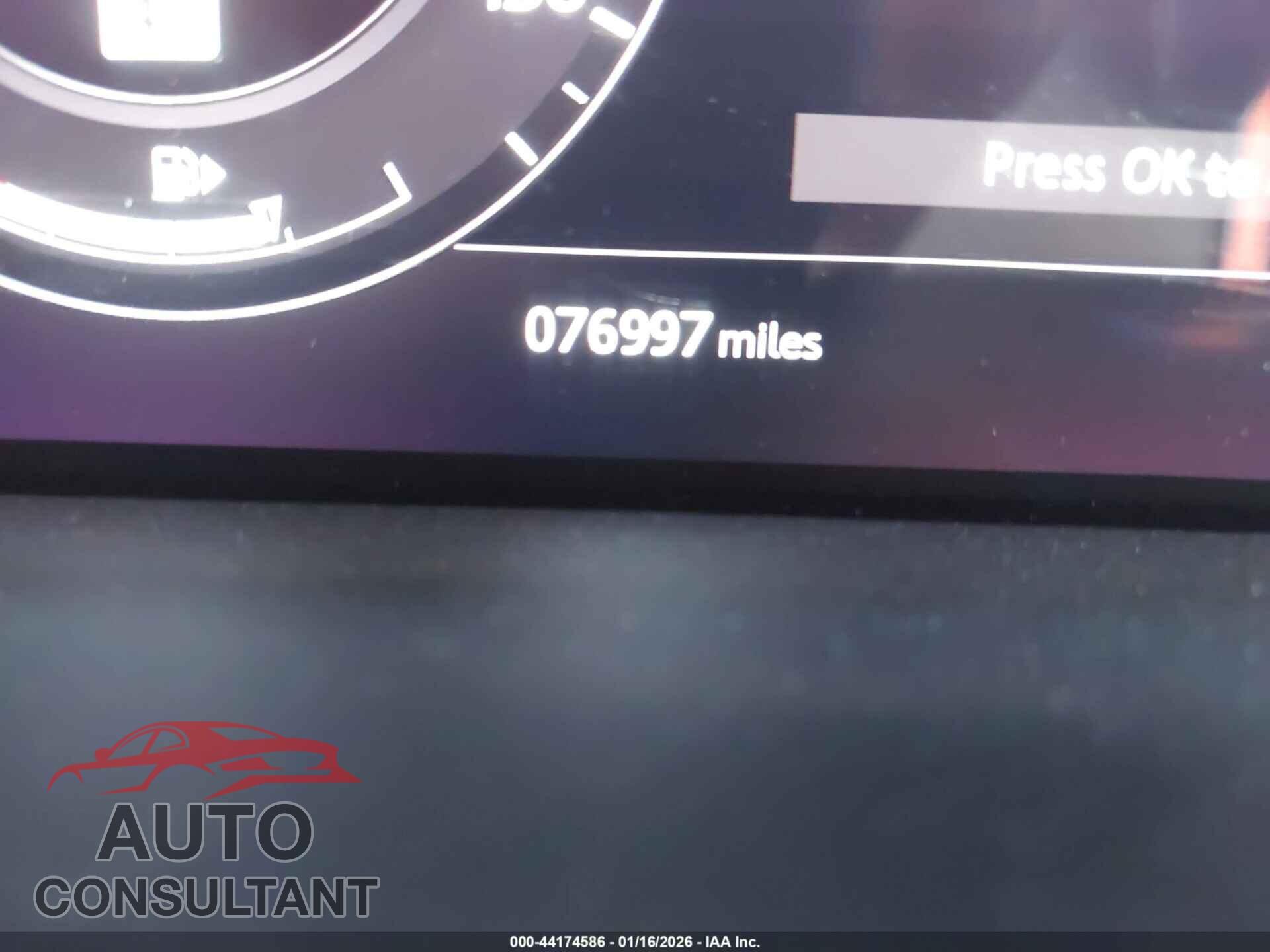 LAND ROVER RANGE ROVER 2018 - SALGS2SV2JA515180