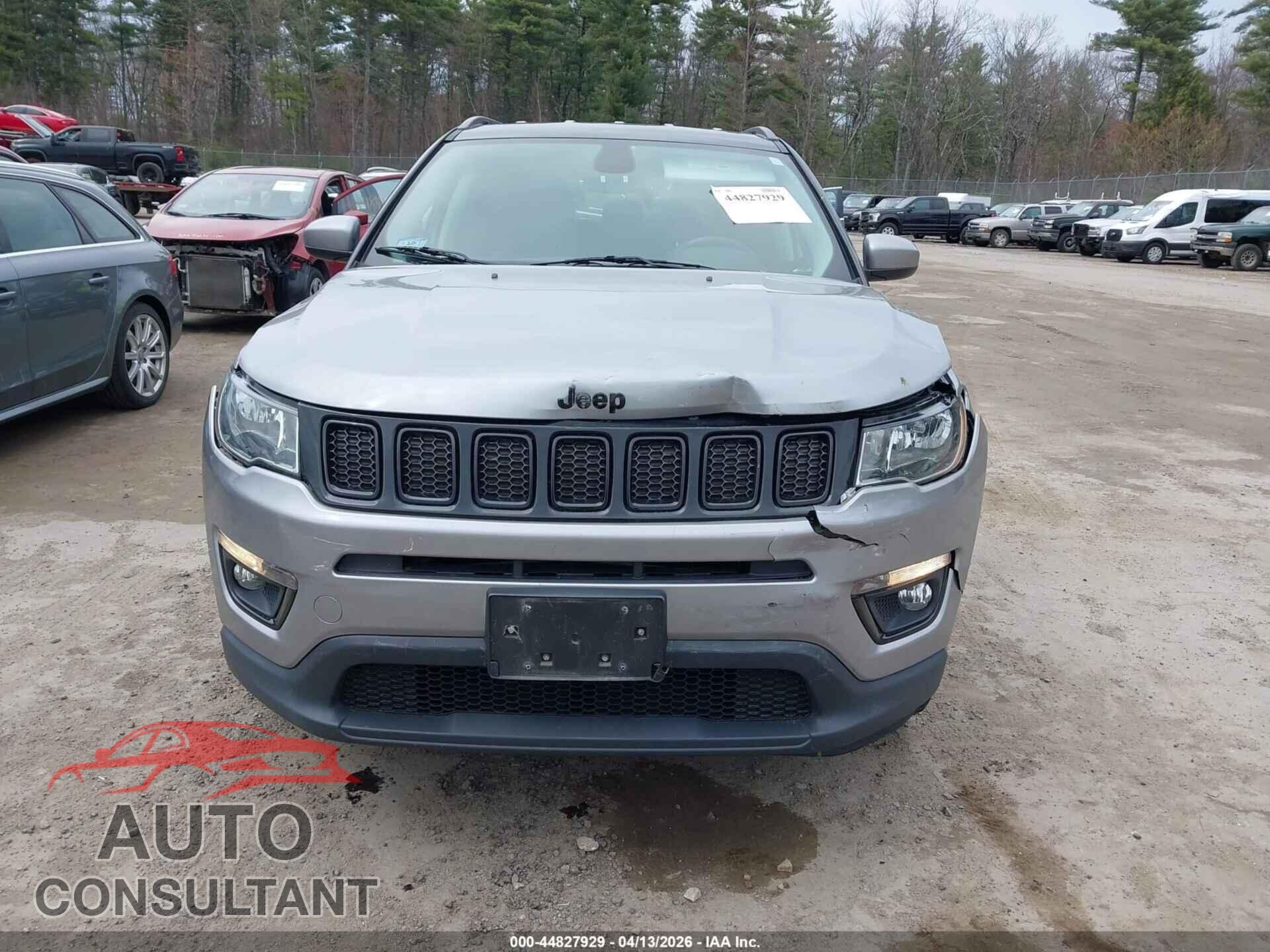 JEEP COMPASS 2018 - 3C4NJDBB0JT313482