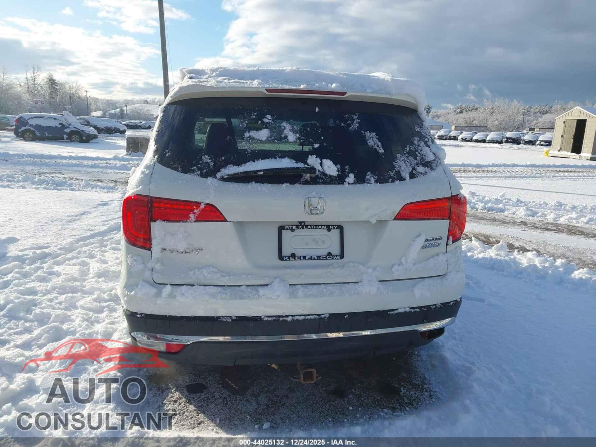HONDA PILOT 2016 - 5FNYF6H93GB089355