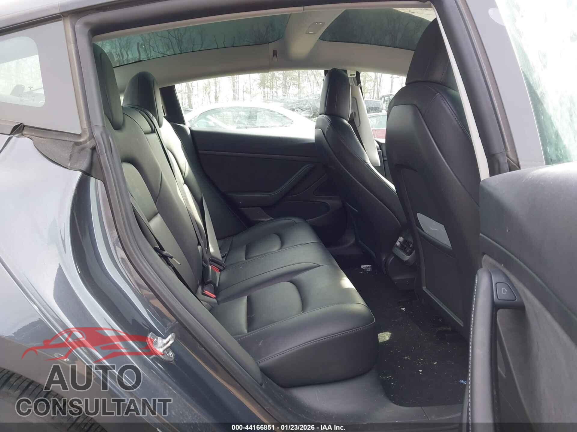 TESLA MODEL 3 2021 - 5YJ3E1EA8MF918284