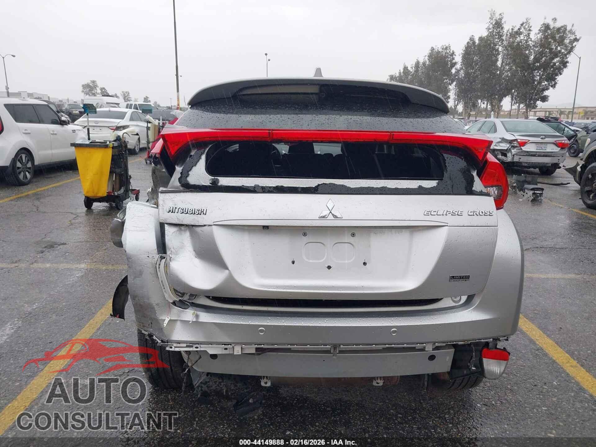 MITSUBISHI ECLIPSE CROSS 2018 - JA4AT4AA8JZ048072