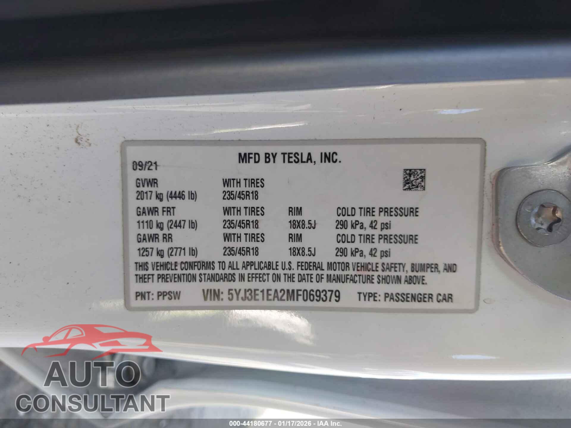TESLA MODEL 3 2021 - 5YJ3E1EA2MF069379