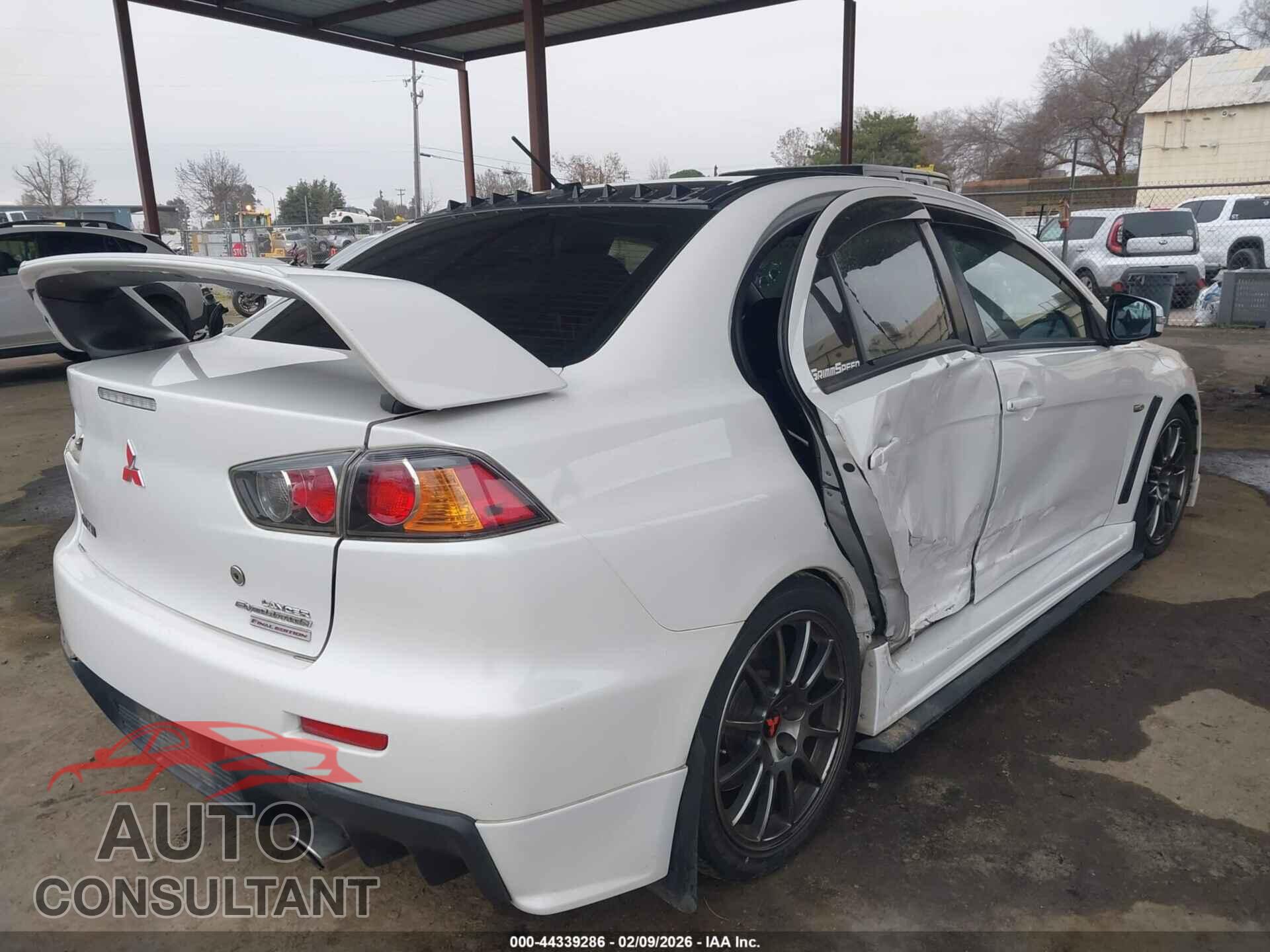 MITSUBISHI LANCER EVOLUTION 2015 - JA32W7FV5FU027696
