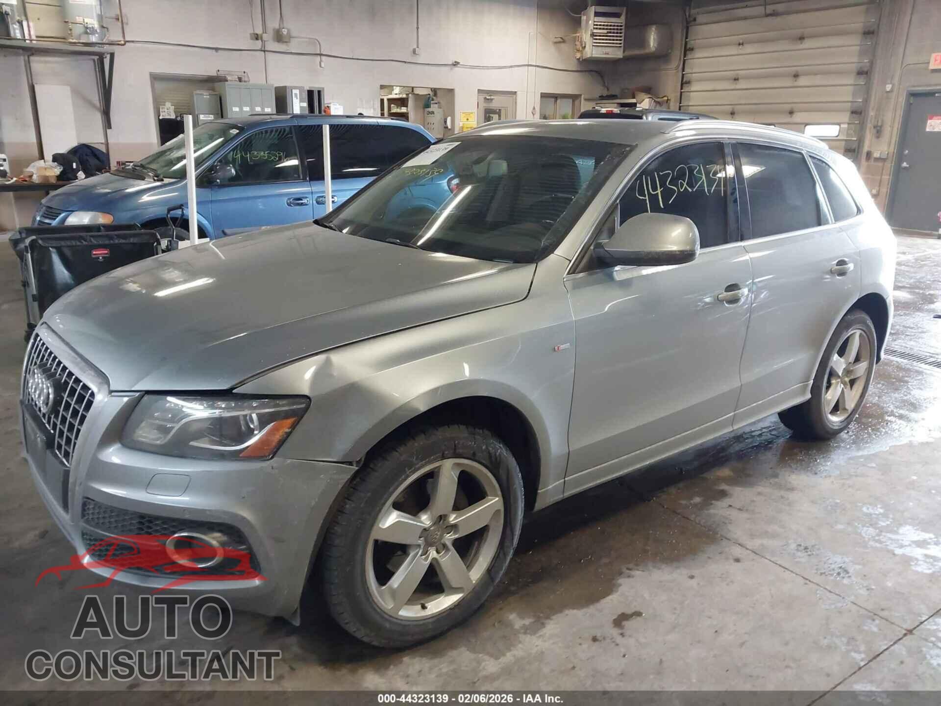 AUDI Q5 2011 - WA1DKAFP5BA065875