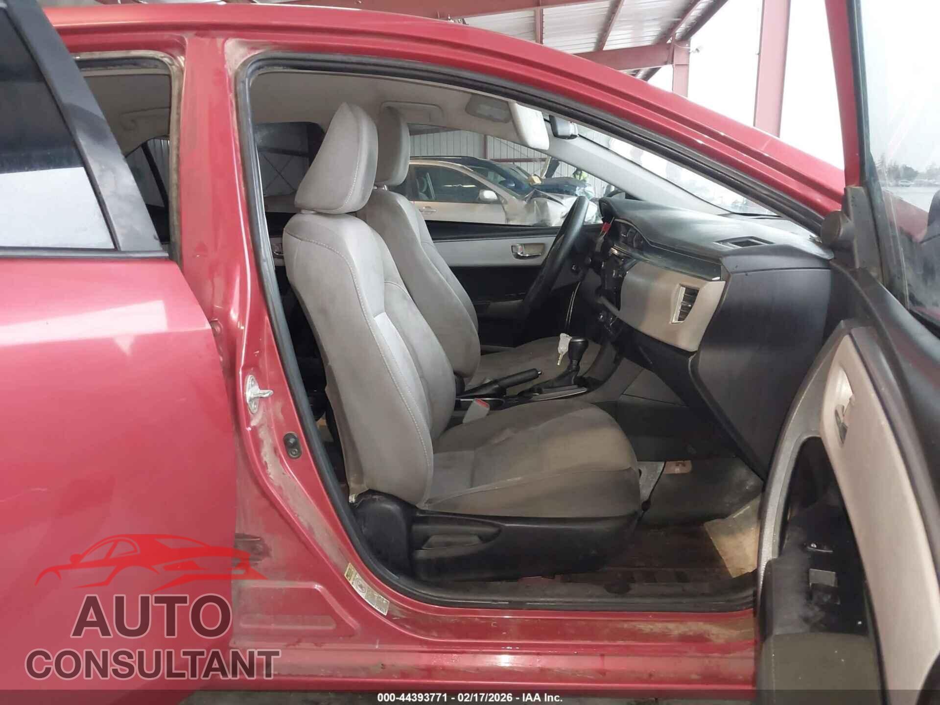 TOYOTA COROLLA 2015 - 5YFBURHE7FP322442
