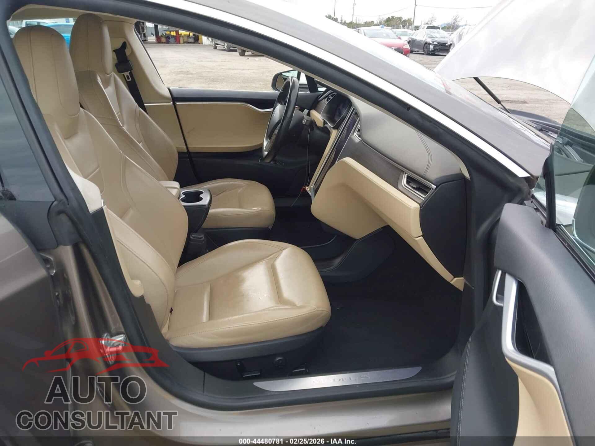 TESLA MODEL S 2015 - 5YJSA1S28FF097842