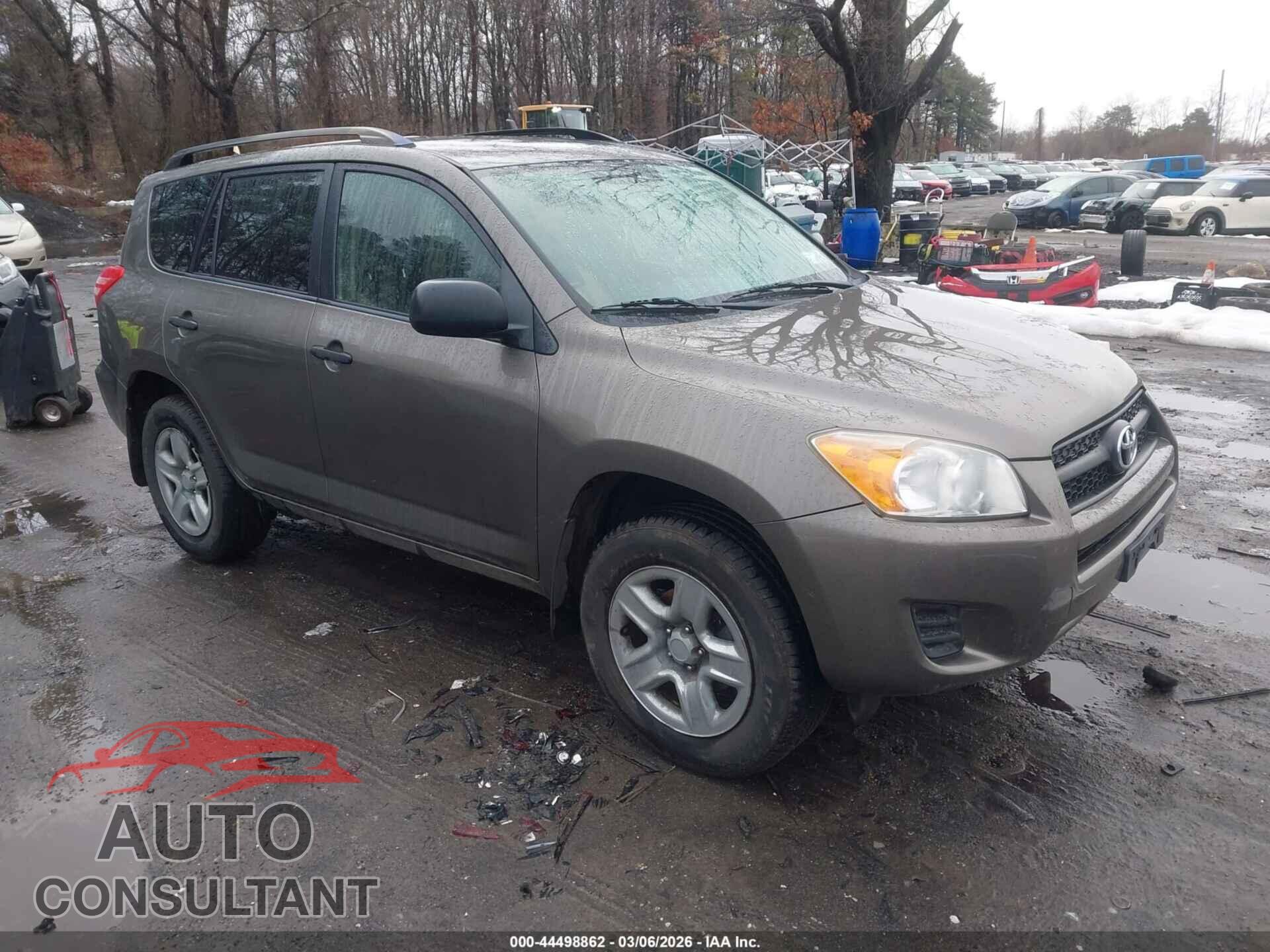 TOYOTA RAV4 2009 - JTMBF33VX9D011920