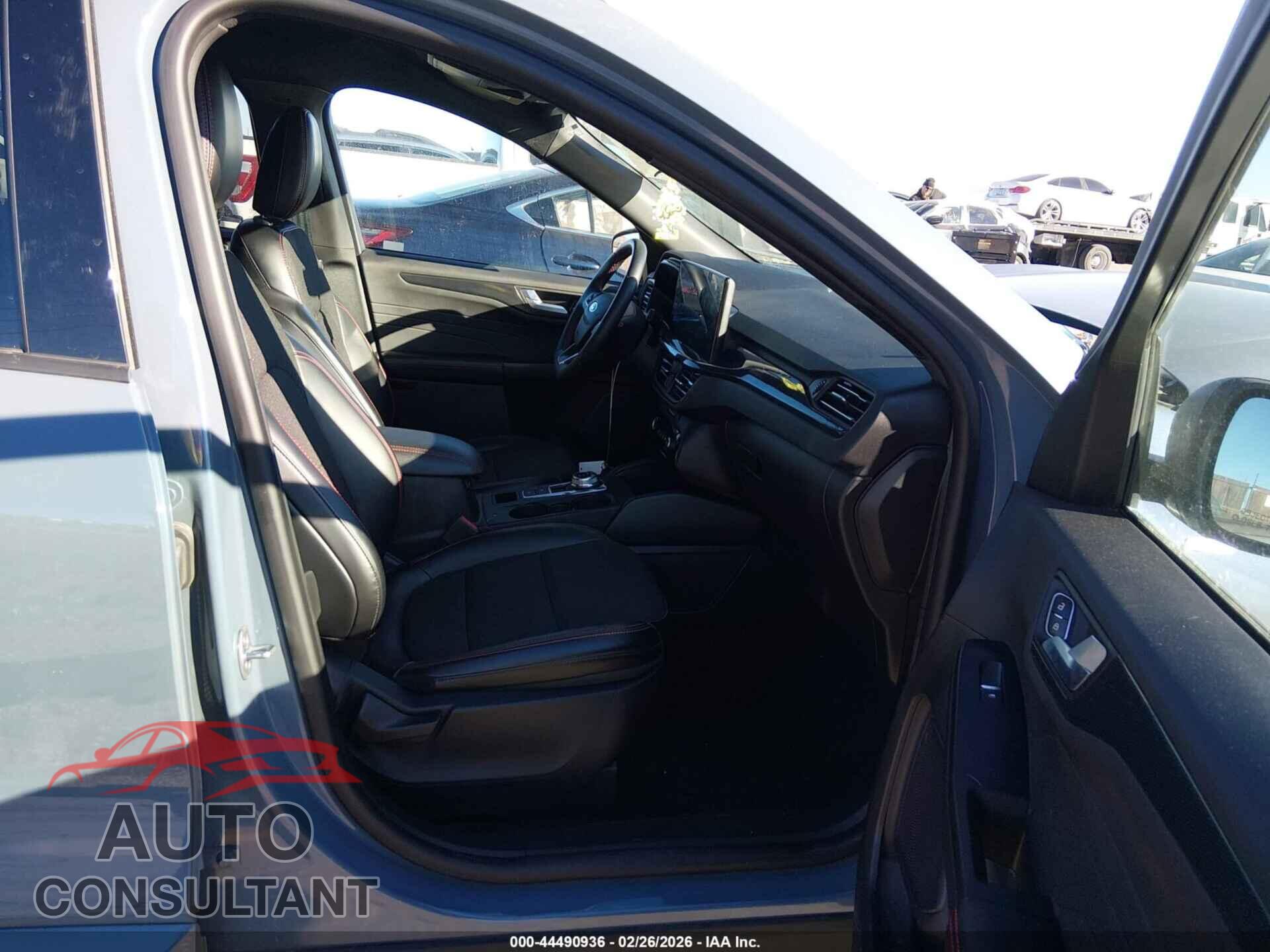 FORD ESCAPE 2024 - 1FMCU9MN2RUA49780