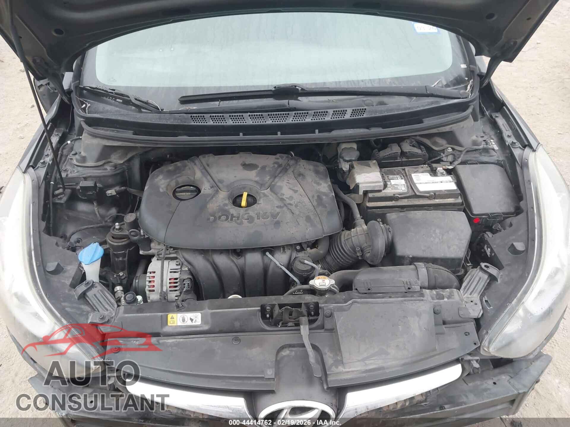 HYUNDAI ELANTRA 2015 - 5NPDH4AE1FH617835