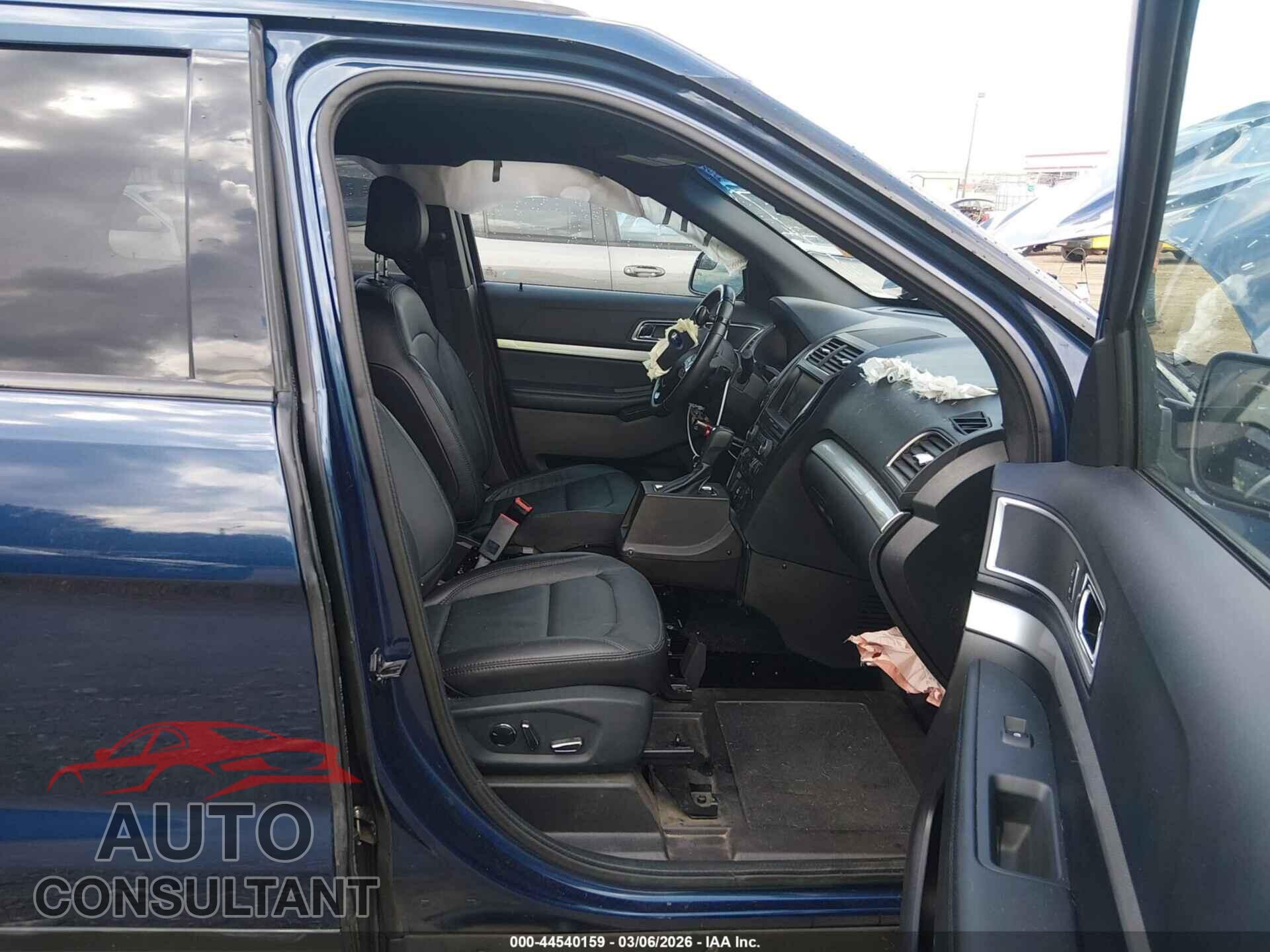FORD EXPLORER 2016 - 1FM5K7D82GGC09620