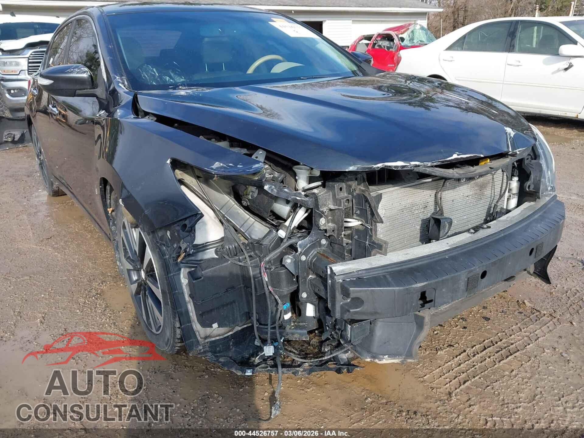 NISSAN ALTIMA 2017 - 1N4AL3AP1HC496161