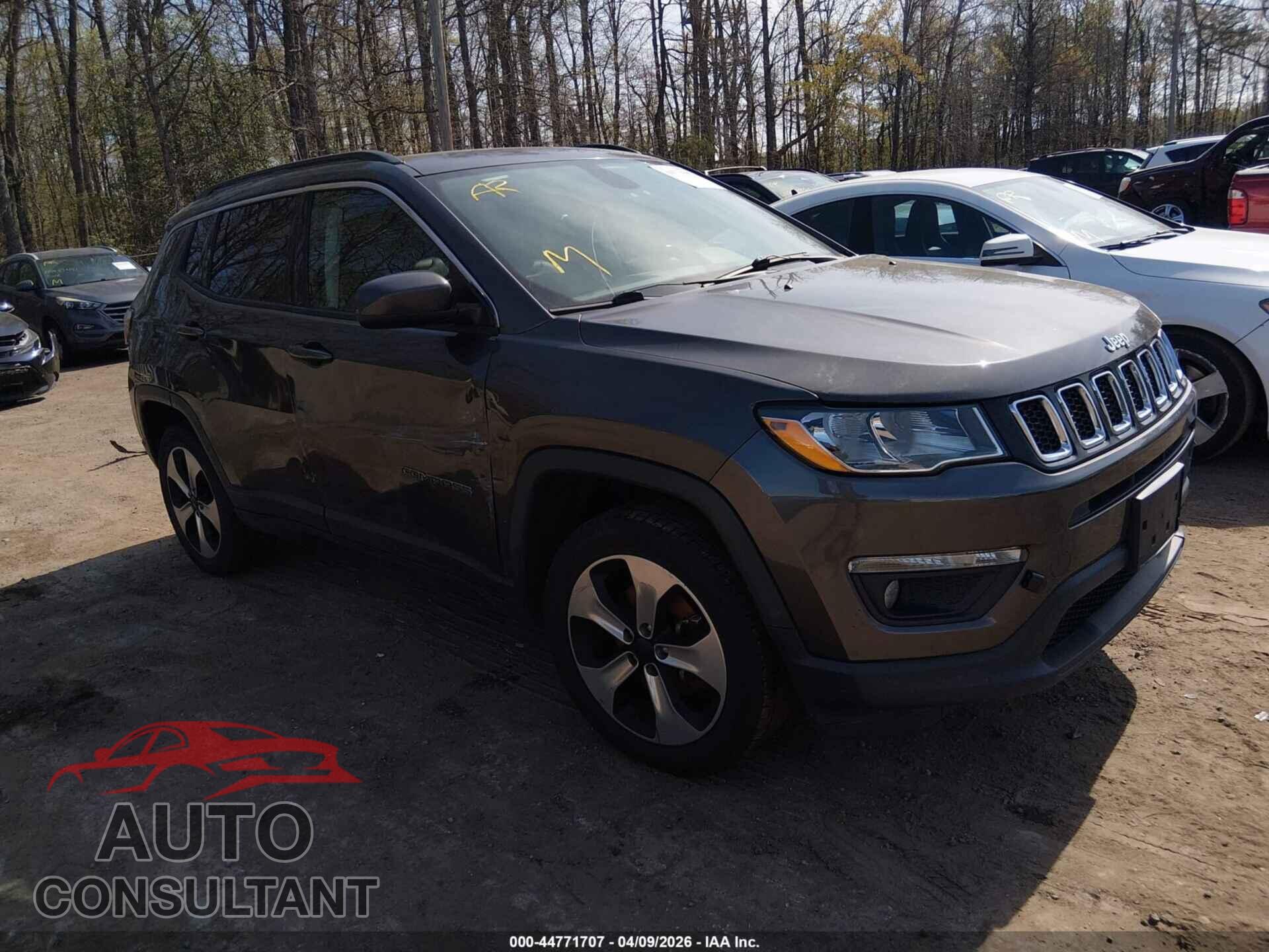 JEEP COMPASS 2018 - 3C4NJDBB4JT132143
