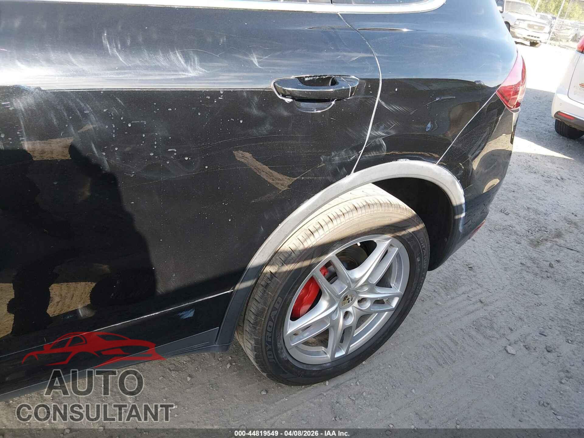 PORSCHE CAYENNE 2011 - WP1AA2A25BLA08771