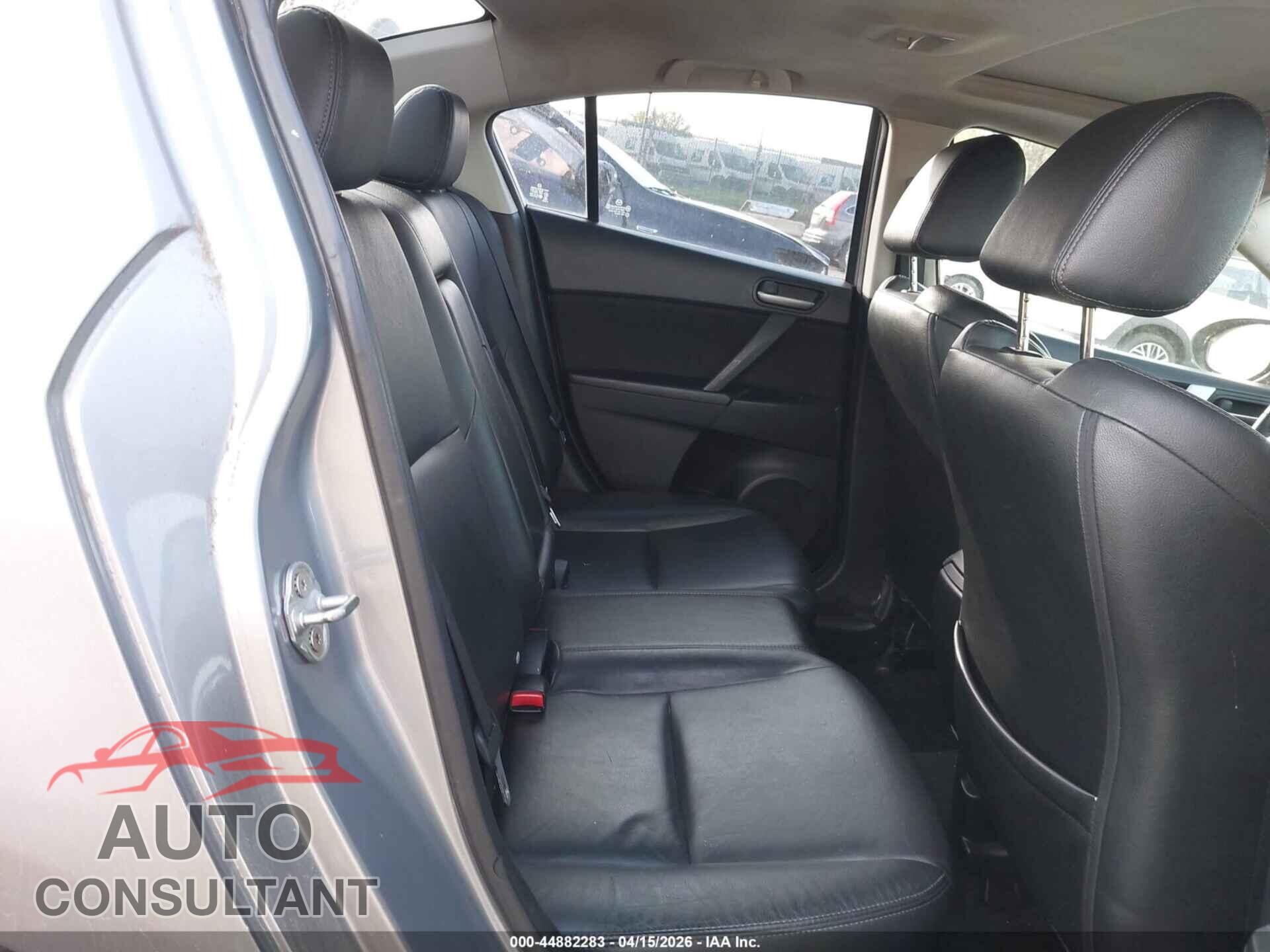 MAZDA MAZDA3 2012 - JM1BL1W62C1614113