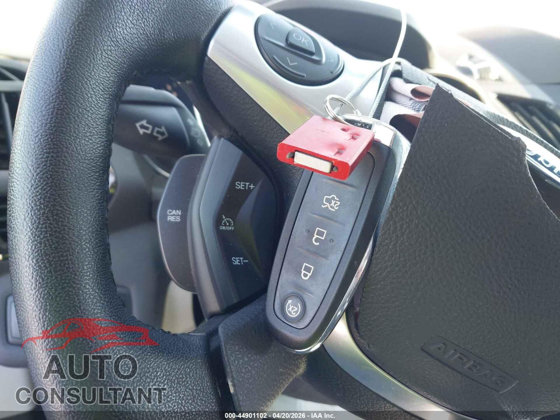 FORD ESCAPE 2014 - 1FMCU9J98EUB72243