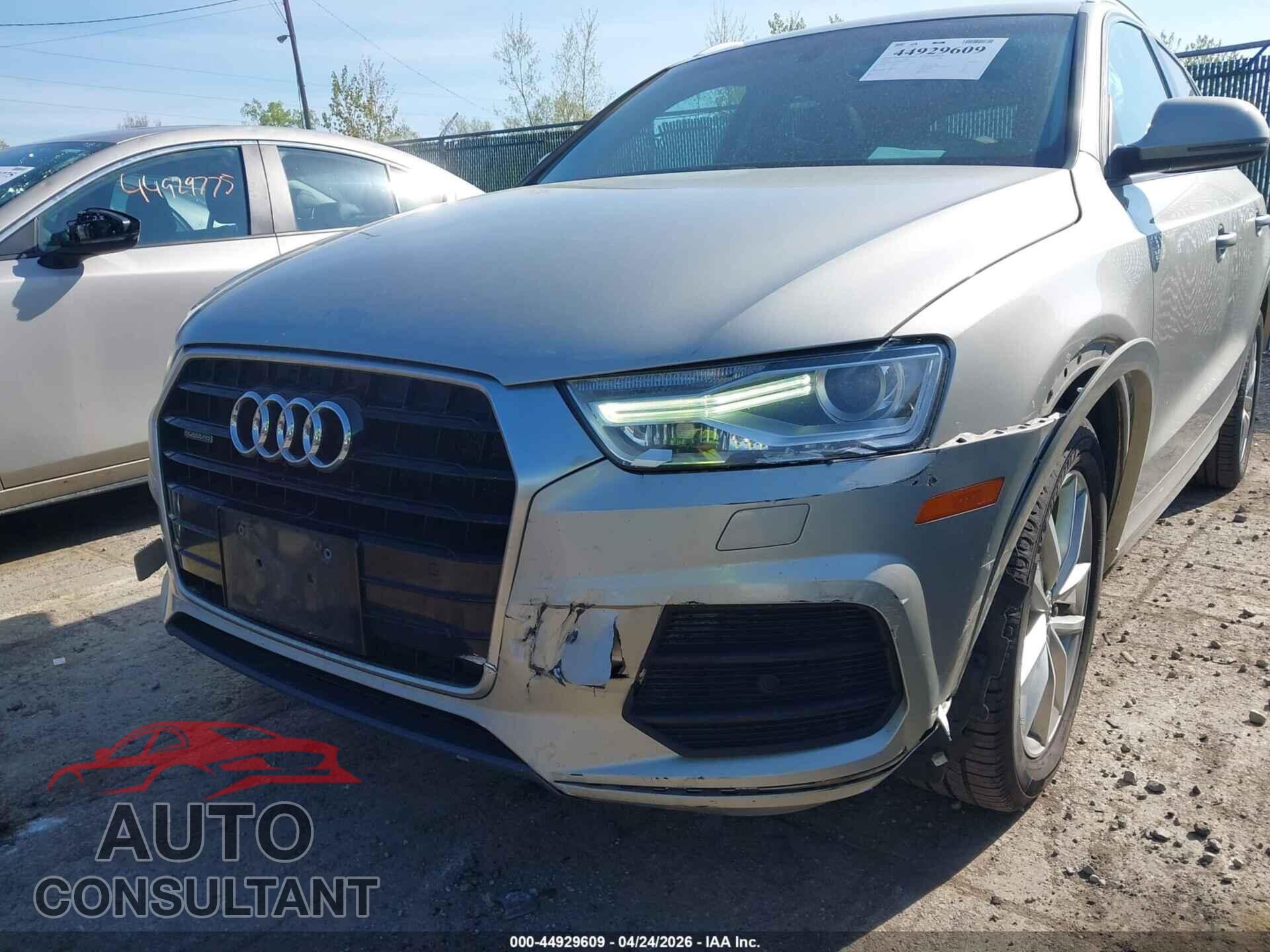 AUDI Q3 2017 - WA1ECCFS8HR014172