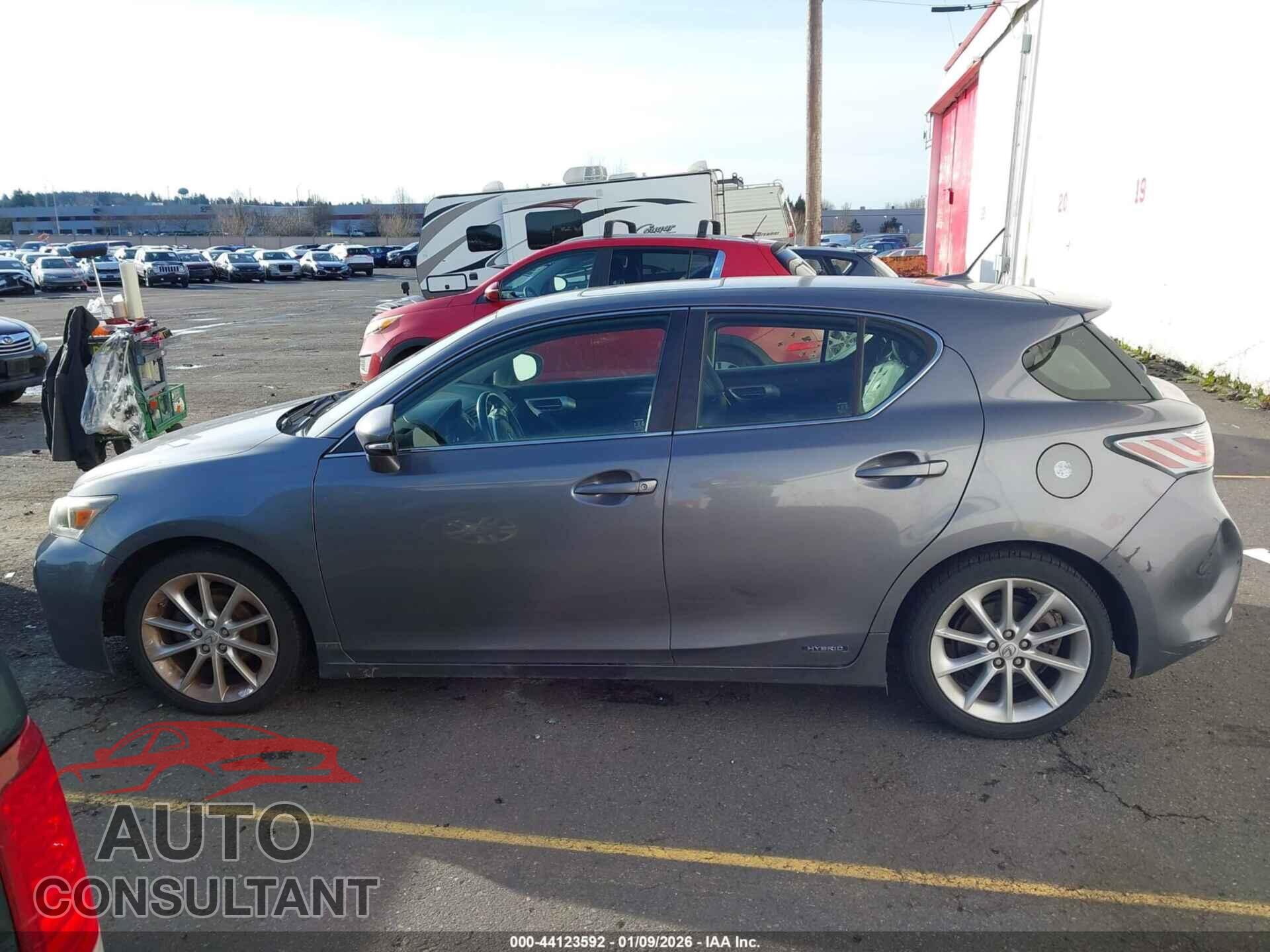 LEXUS CT 200H 2013 - JTHKD5BH6D2147672