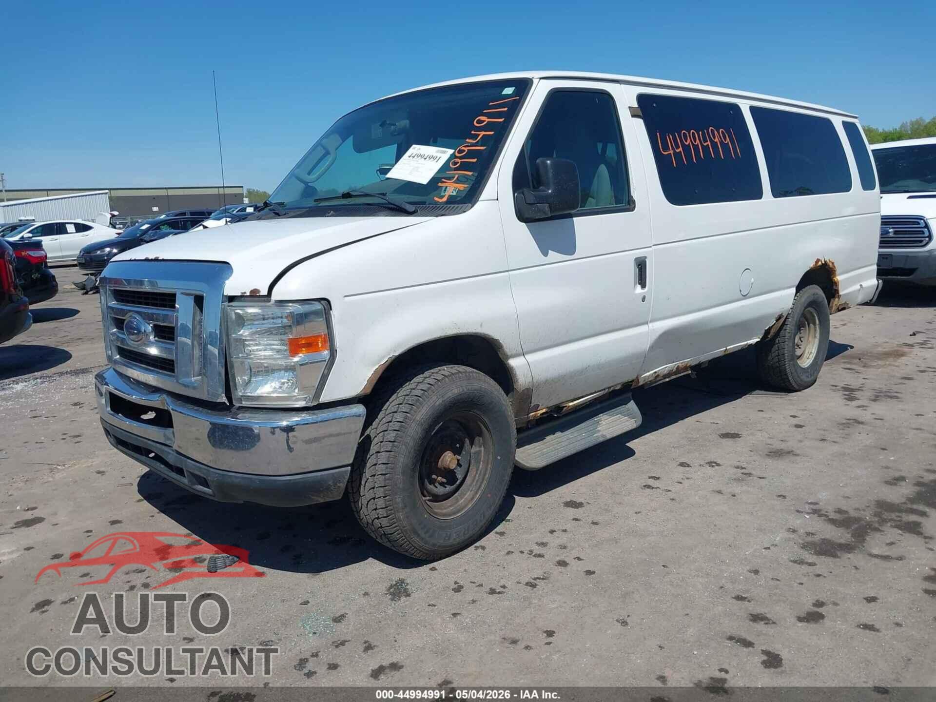 FORD E-350 SUPER DUTY 2011 - 1FBSS3BL9BDA20940