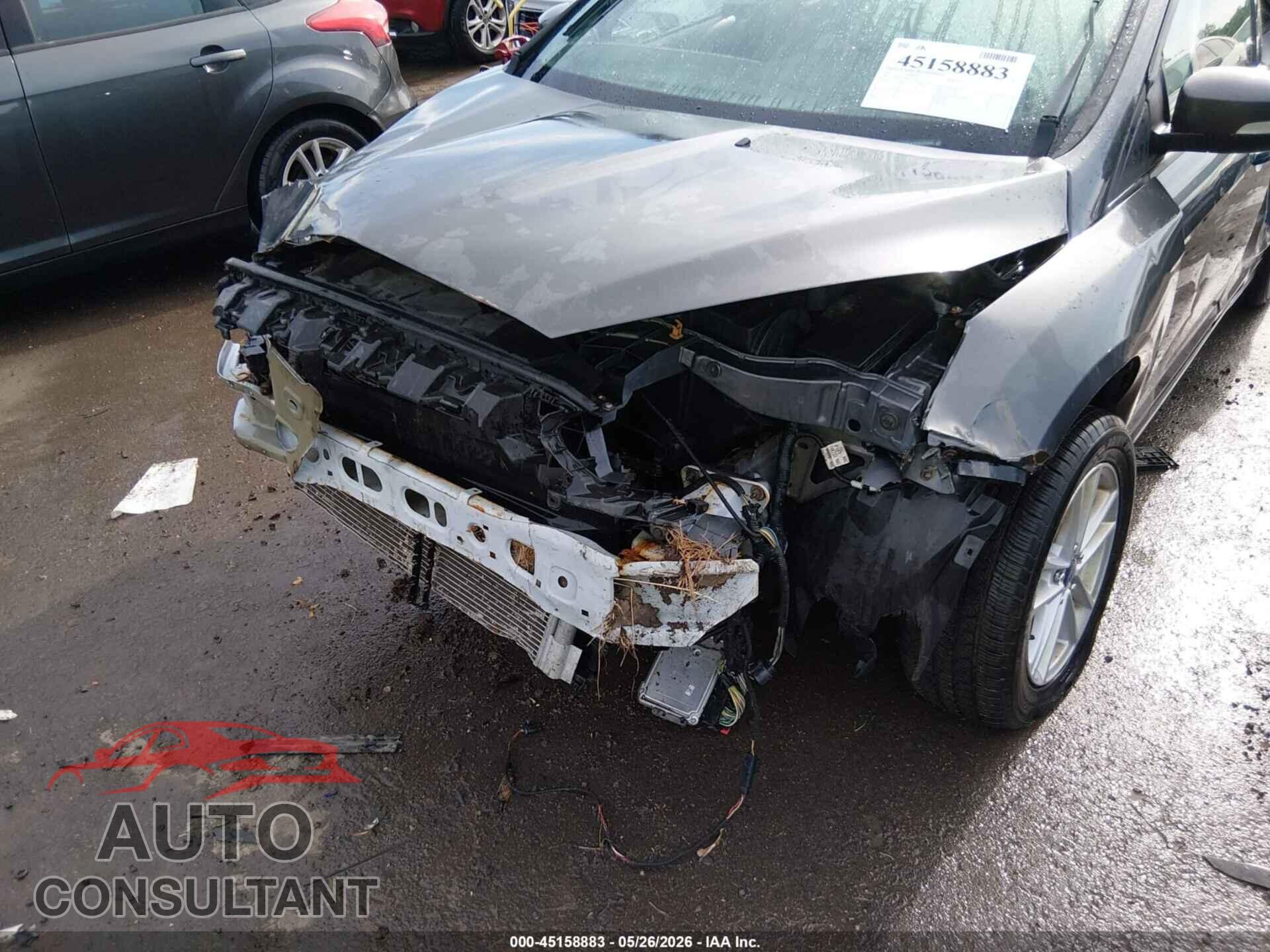 FORD FOCUS 2017 - 1FADP3F24HL332403