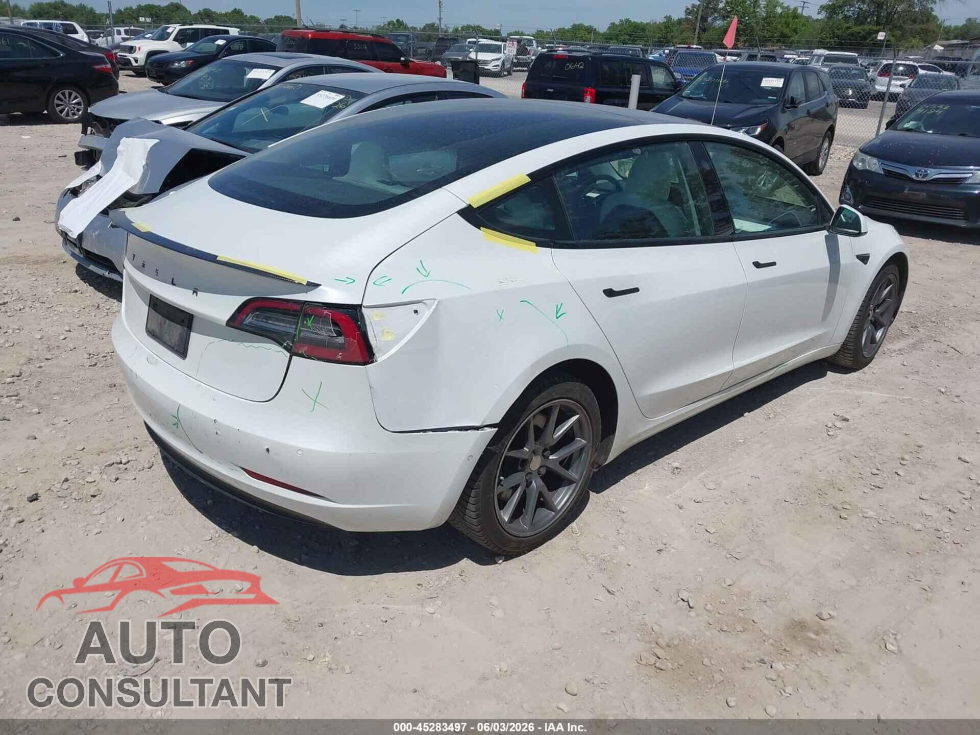 TESLA MODEL 3 2021 - 5YJ3E1EA6MF921703