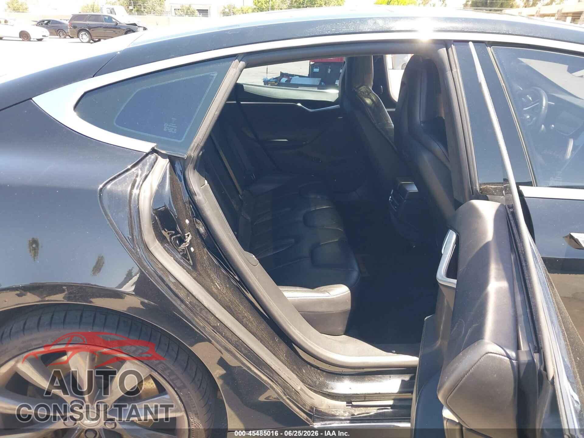 TESLA MODEL S 2016 - 5YJSA1E14GF130341